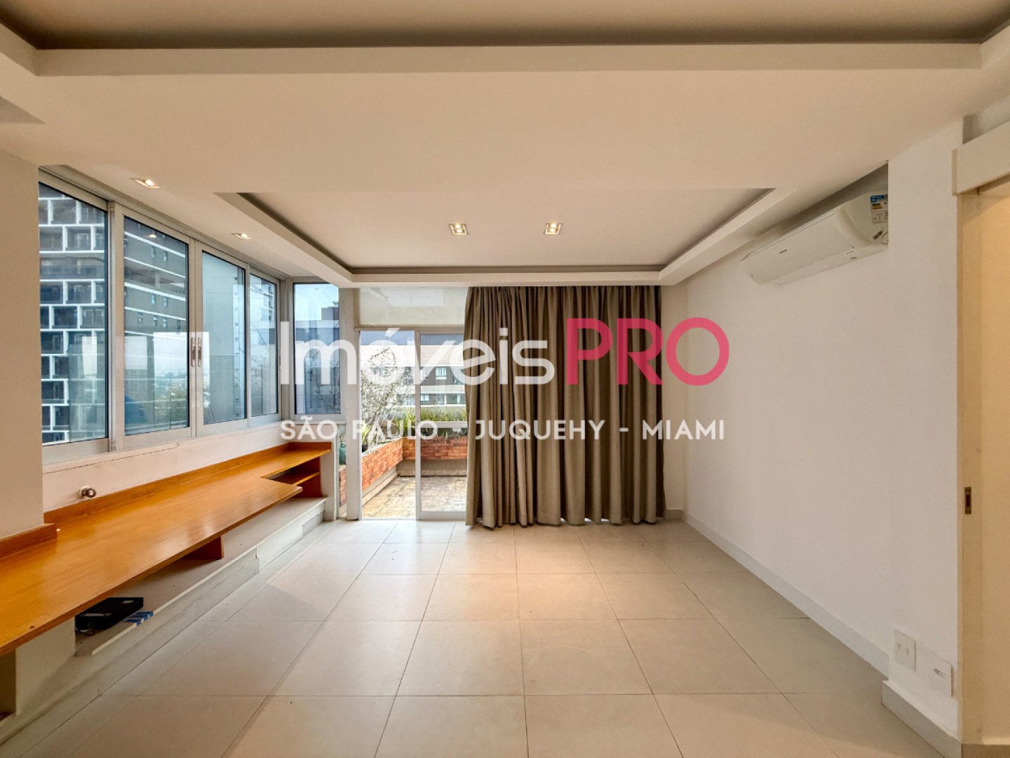 Foto :: https://assets.imoveispro.com.br/thumb/IP40565/cobertura-venda-campo-belo_IP40565_53_1920x1080.jpg?