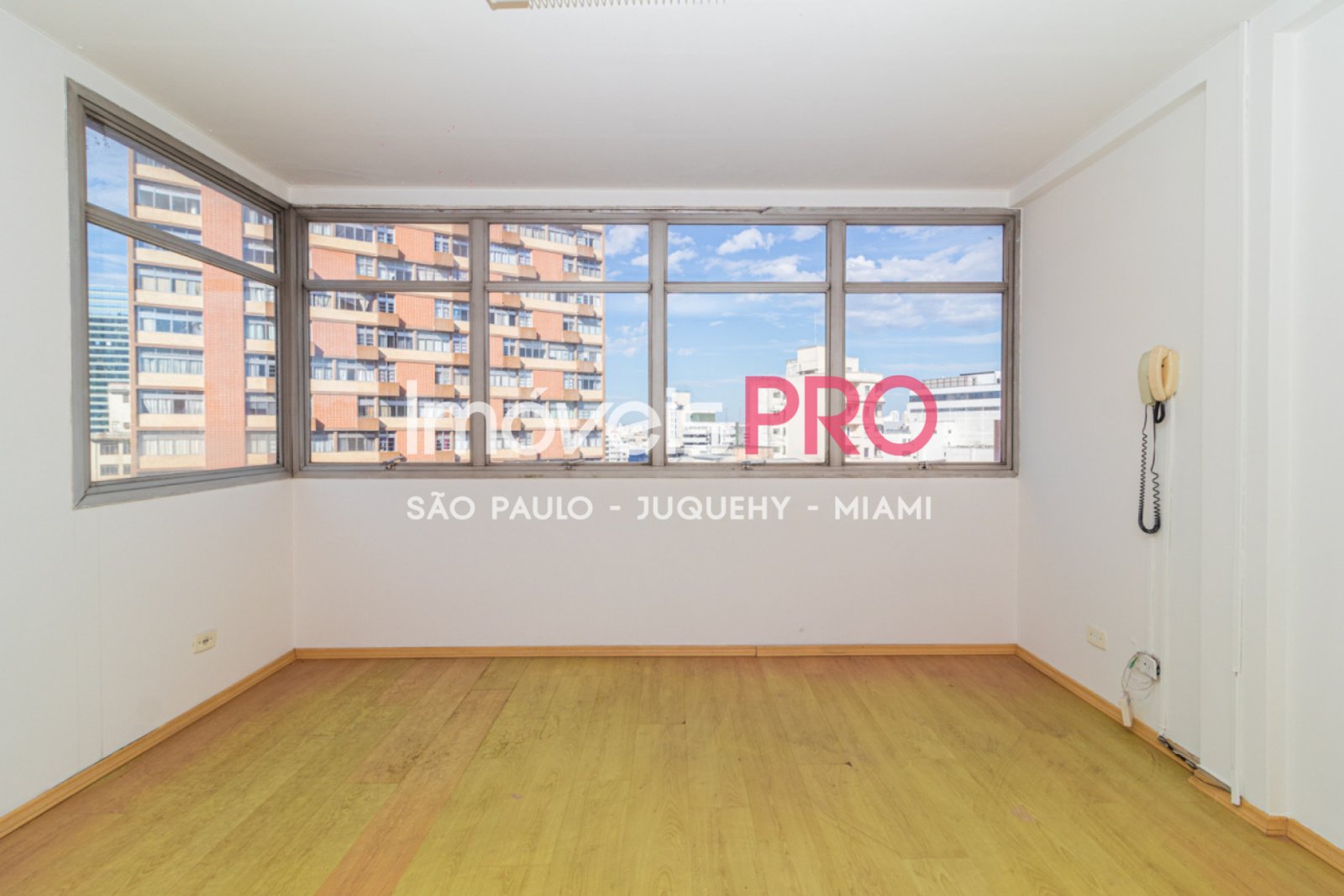 Foto :: https://assets.imoveispro.com.br/thumb/IP40573/predio-venda-liberdade_IP40573_11_1920x1080.jpg?