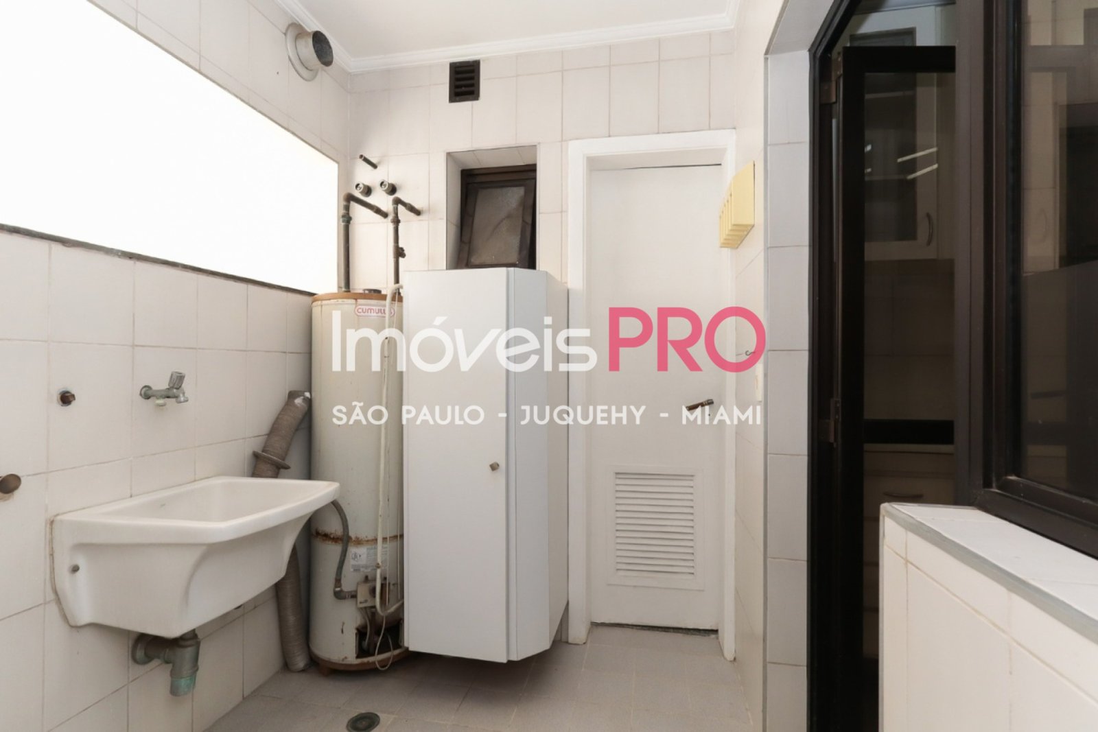 Foto :: https://assets.imoveispro.com.br/thumb/IP40583/cobertura-aluguel-moema_IP40583_29_1920x1080.jpg?