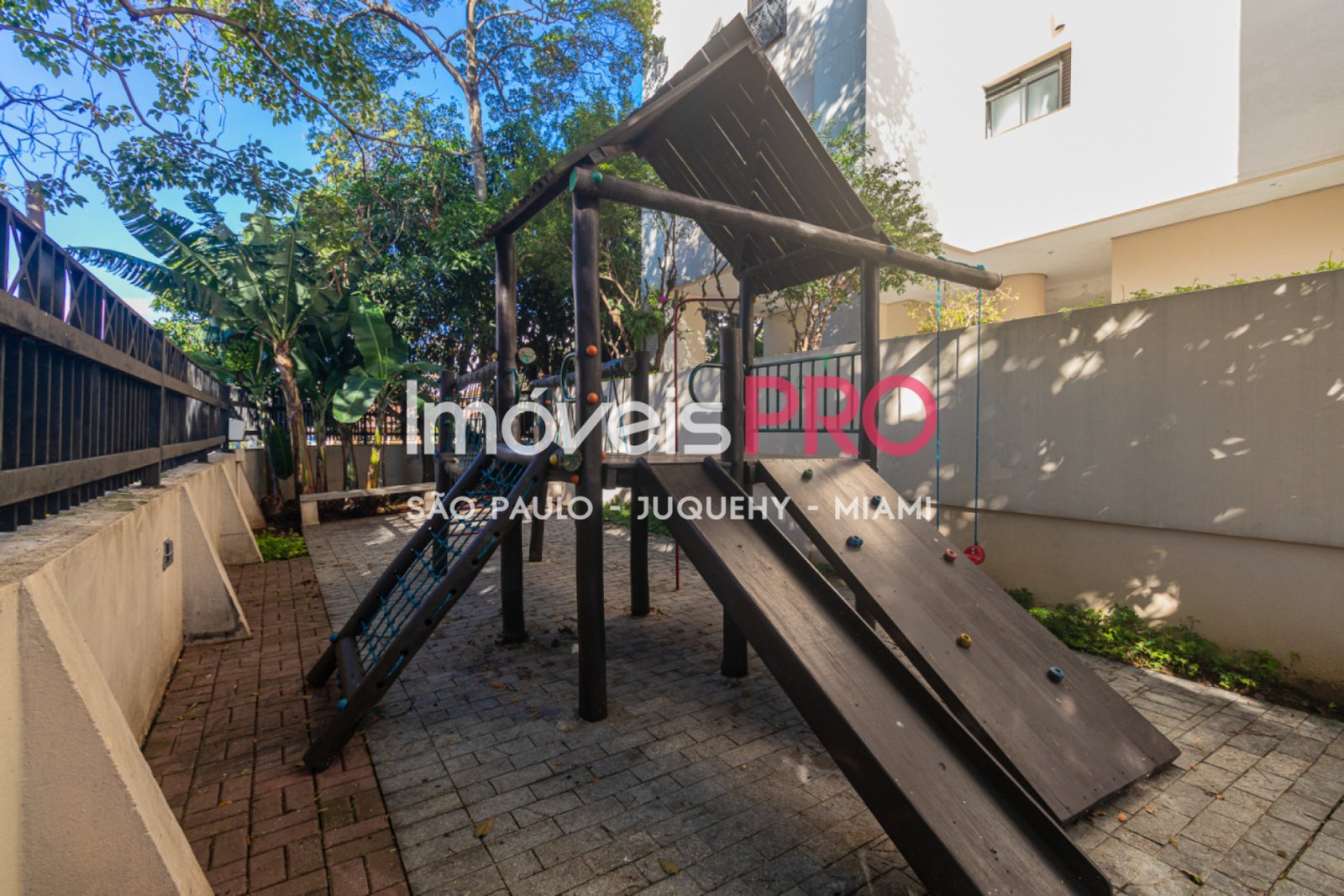 Foto :: IP40584