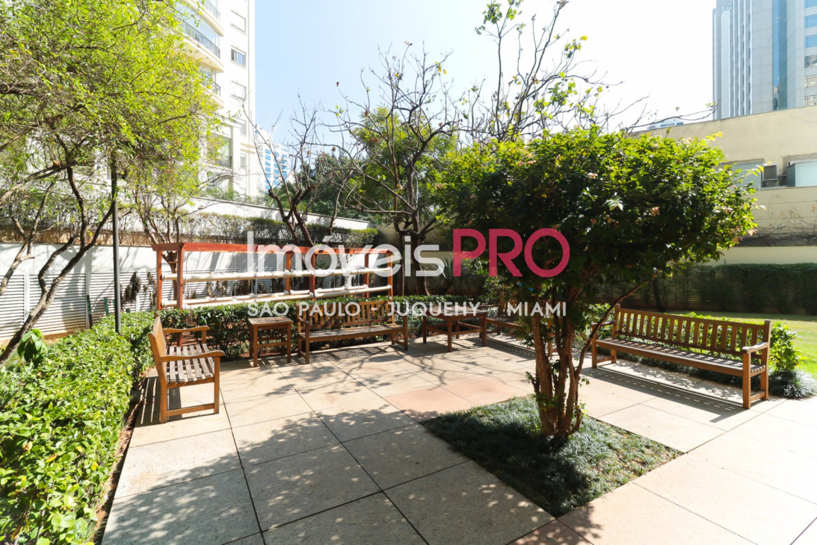 Foto :: https://assets.imoveispro.com.br/thumb/IP40590/apartamento-aluguel-moema-indios_IP40590_11_1920x1080.jpg?