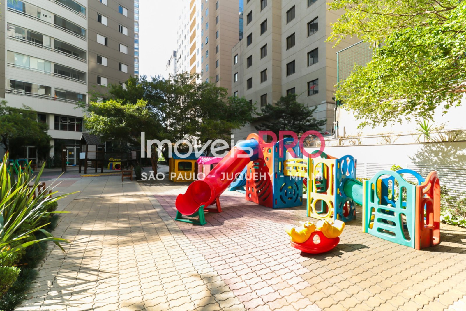 Foto :: IP40590