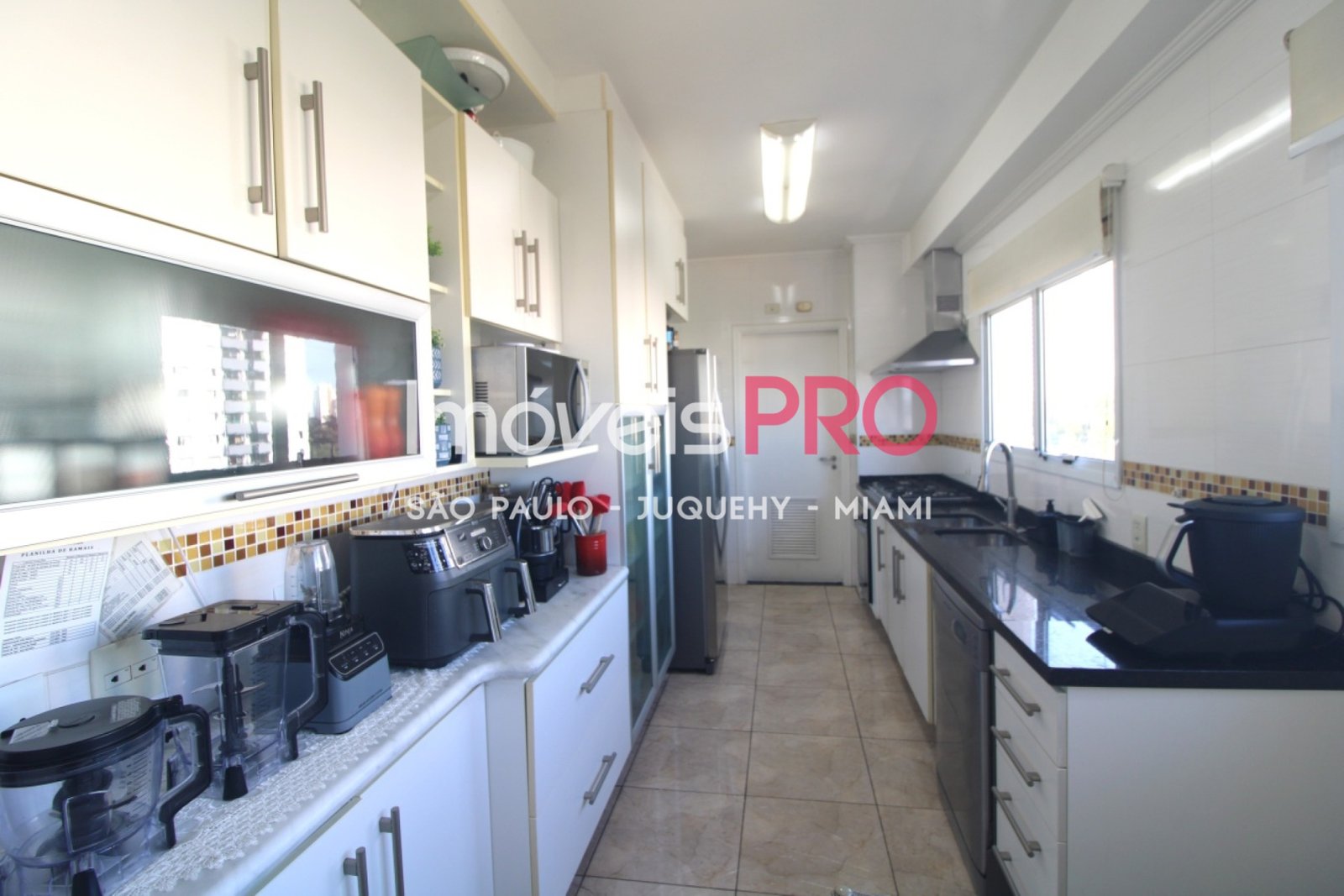 Foto :: https://assets.imoveispro.com.br/thumb/IP40596/apartamento-venda-santo-amaro_IP40596_23_1920x1080.jpg?