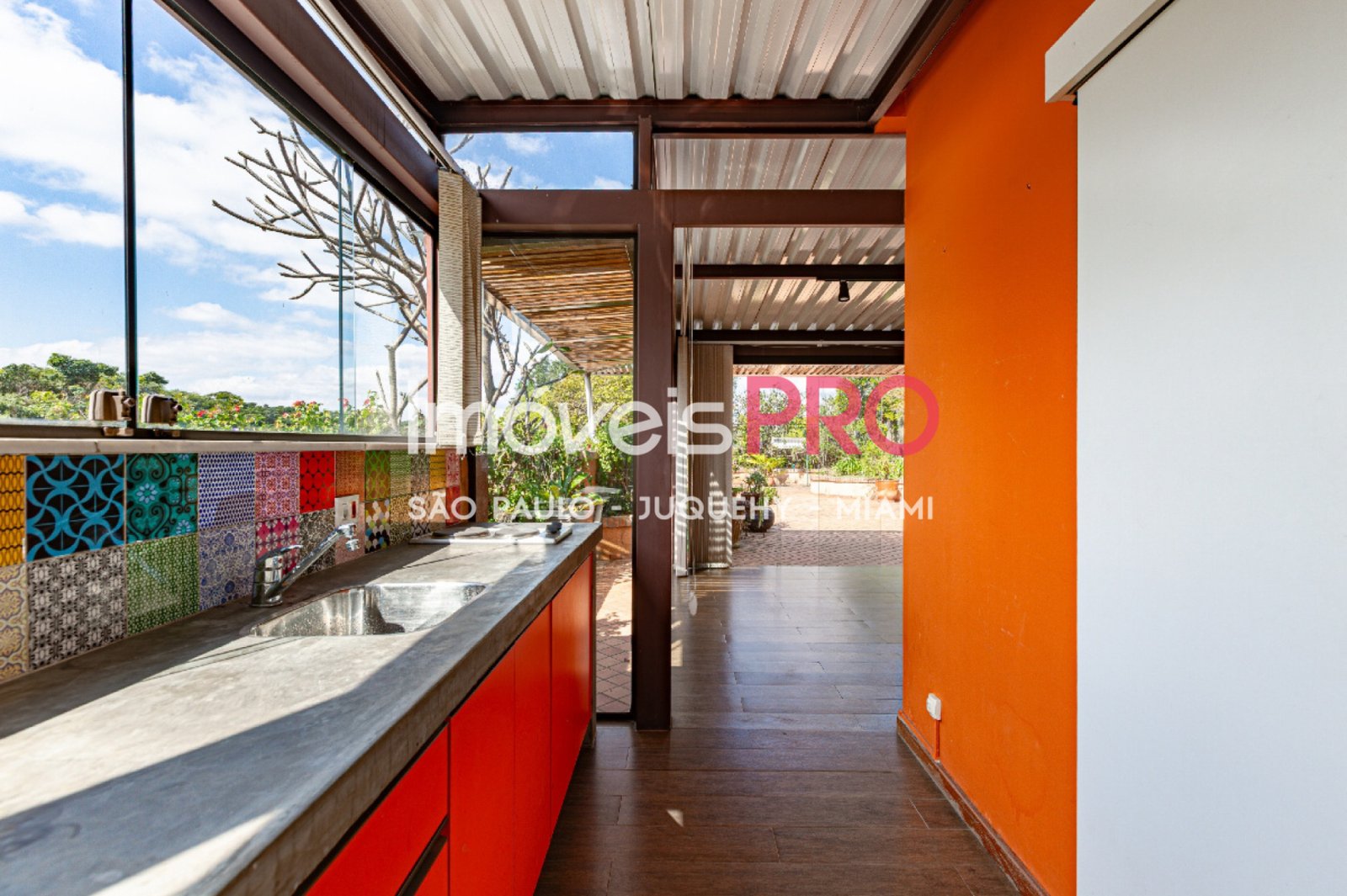 Foto :: https://assets.imoveispro.com.br/thumb/IP40609/condominio-venda-alto-de-pinheiros_IP40609_29_1920x1080.jpg?
