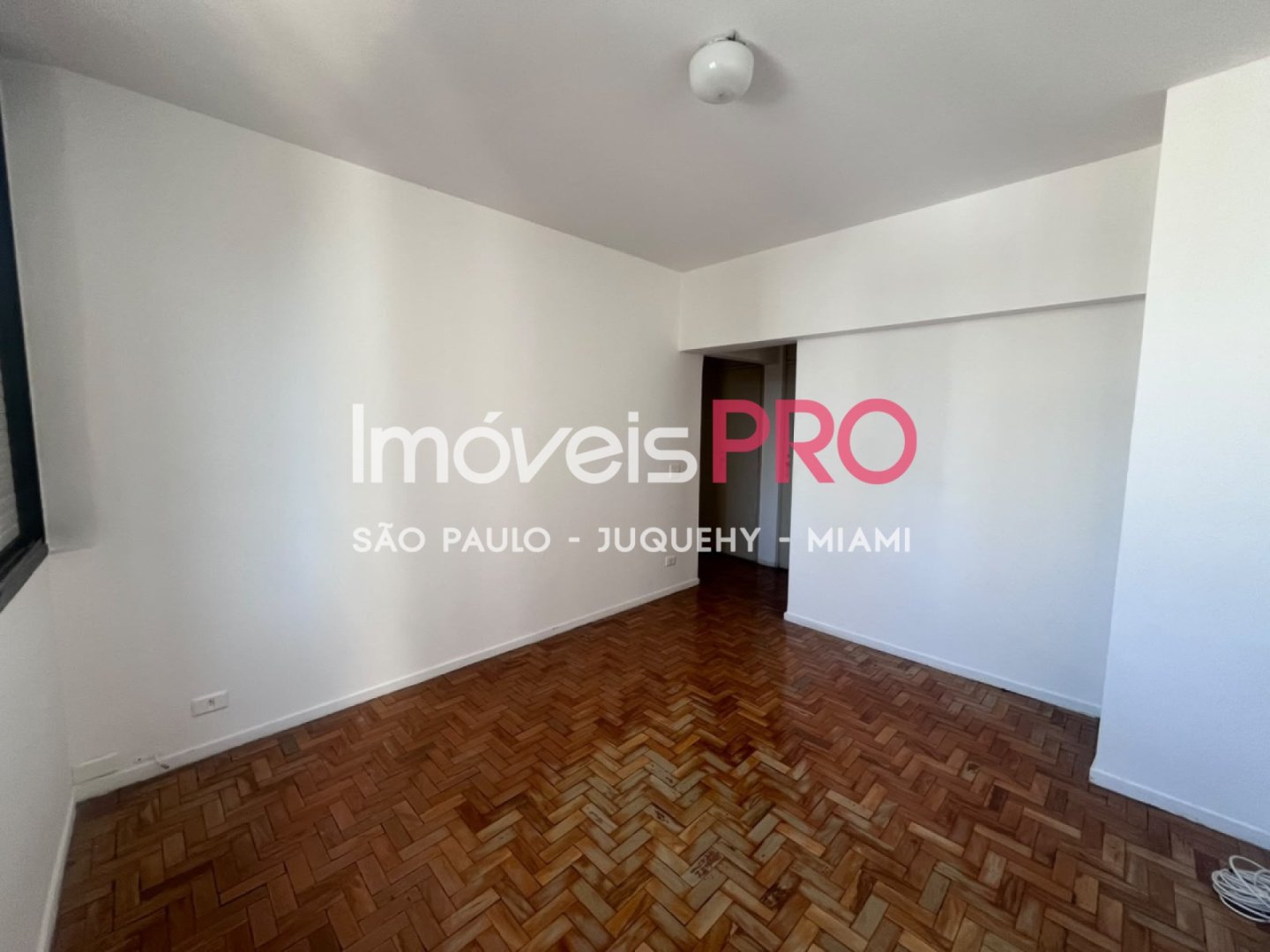 Foto :: https://assets.imoveispro.com.br/thumb/IP40610/apartamento-venda-moema-indios_IP40610_11_1920x1080.jpg?