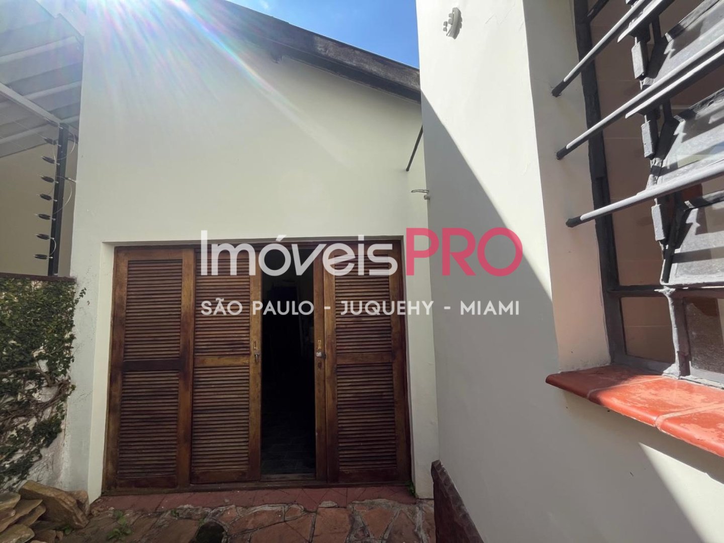 Foto :: https://assets.imoveispro.com.br/thumb/IP40613/casa-de-vila-venda-planalto-paulista_IP40613_17_1920x1080.jpg?