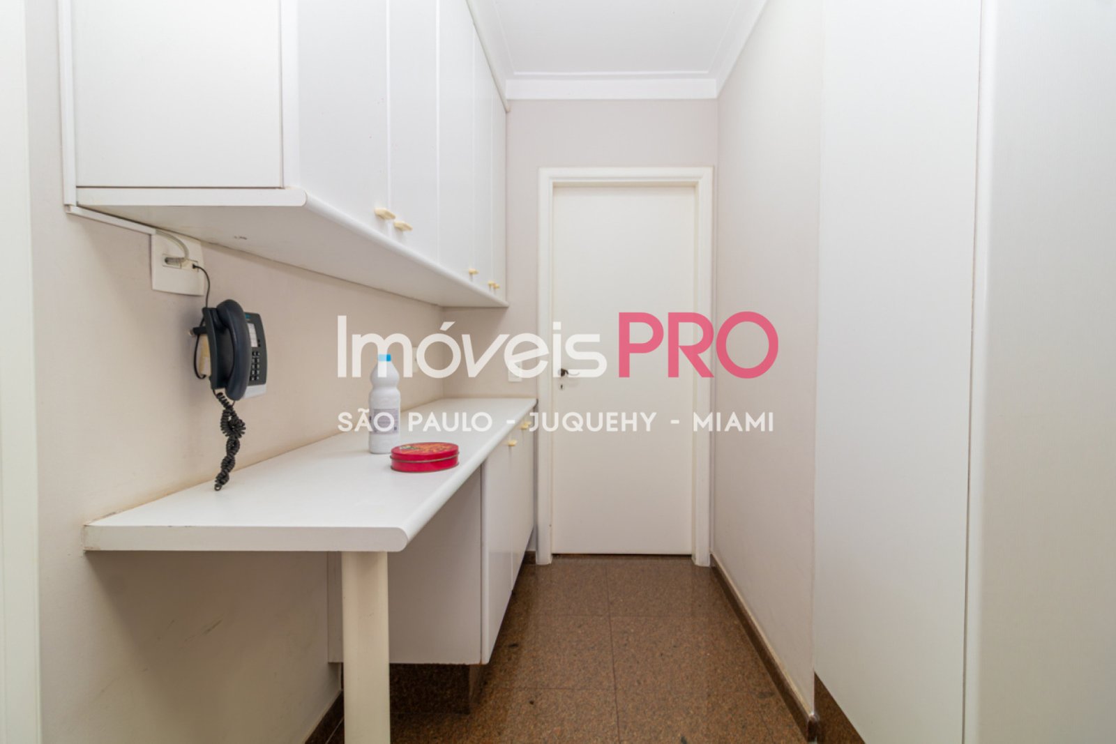 Foto :: https://assets.imoveispro.com.br/thumb/IP40614/apartamento-venda-jardim-paulista_IP40614_35_1920x1080.jpg?