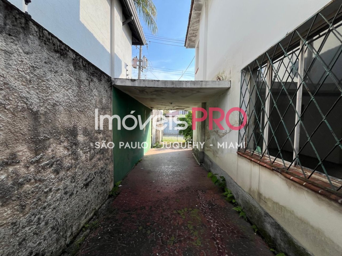 Foto :: https://assets.imoveispro.com.br/thumb/IP40615/casa-de-vila-venda-planalto-paulista_IP40615_29_1920x1080.jpg?
