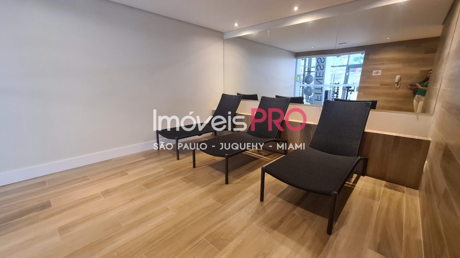 Foto :: https://assets.imoveispro.com.br/thumb/IP40624/apartamento-venda-campo-belo_IP40624_41_1920x1080.jpg?