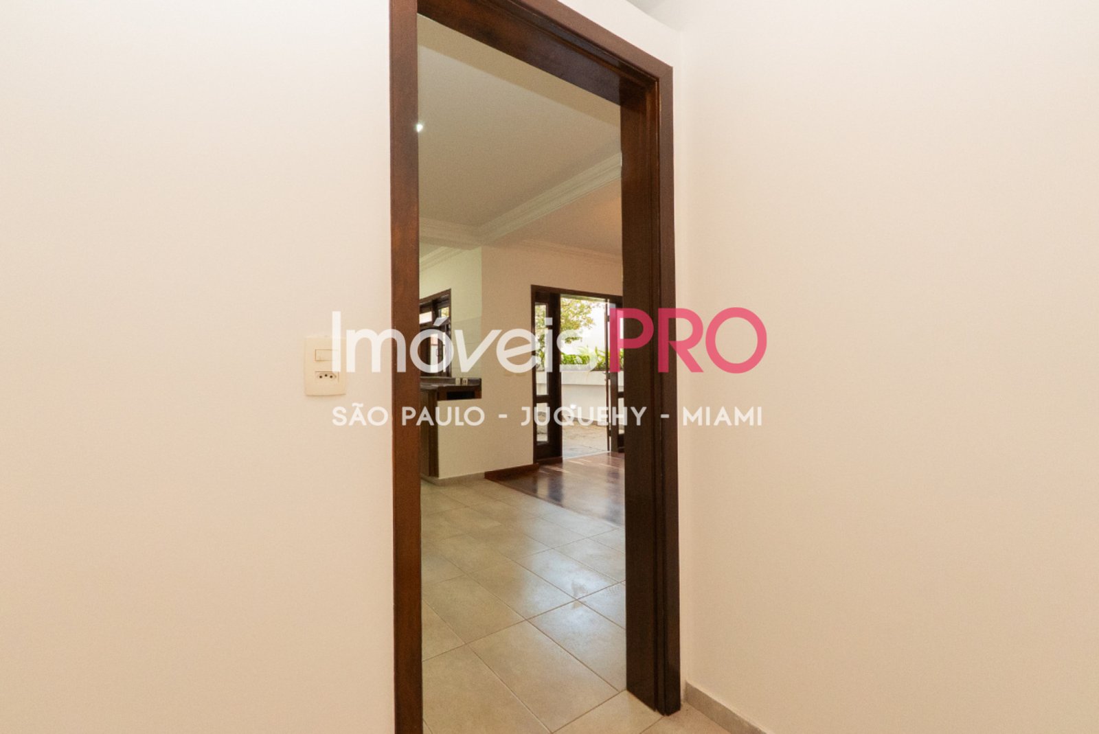 Foto :: IP40632