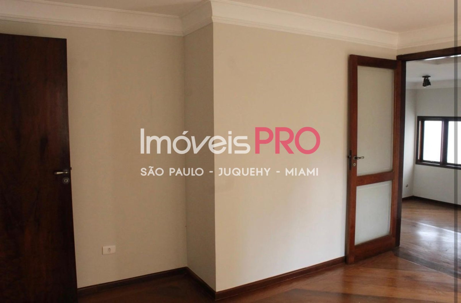 Foto :: https://assets.imoveispro.com.br/thumb/IP40644/condominio-venda-chacara-pavoeiro_IP40644_17_1920x1080.jpg?