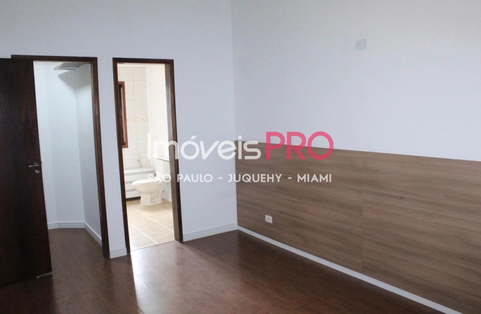 Foto :: https://assets.imoveispro.com.br/thumb/IP40644/condominio-venda-chacara-pavoeiro_IP40644_23_1920x1080.jpg?