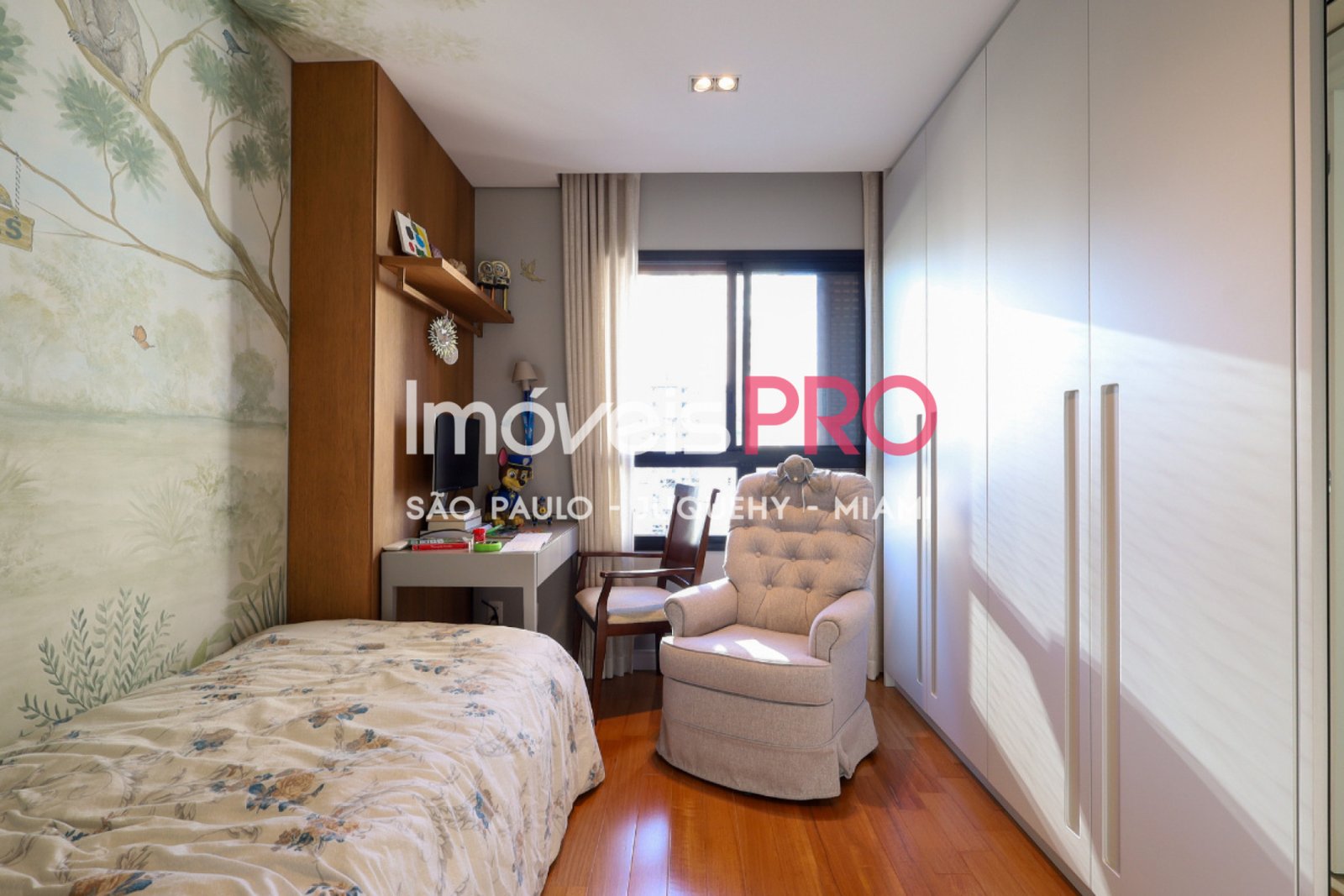 Foto :: https://assets.imoveispro.com.br/thumb/IP40645/apartamento-venda-jardim-das-acacias_IP40645_11_1920x1080.jpg?