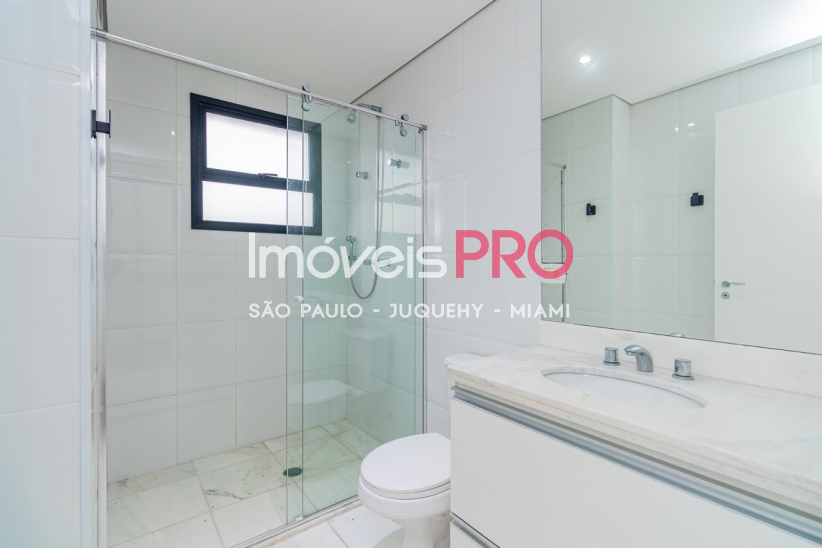Foto :: https://assets.imoveispro.com.br/thumb/IP40663/apartamento-venda-jardim-marajoara_IP40663_35_1920x1080.jpg?