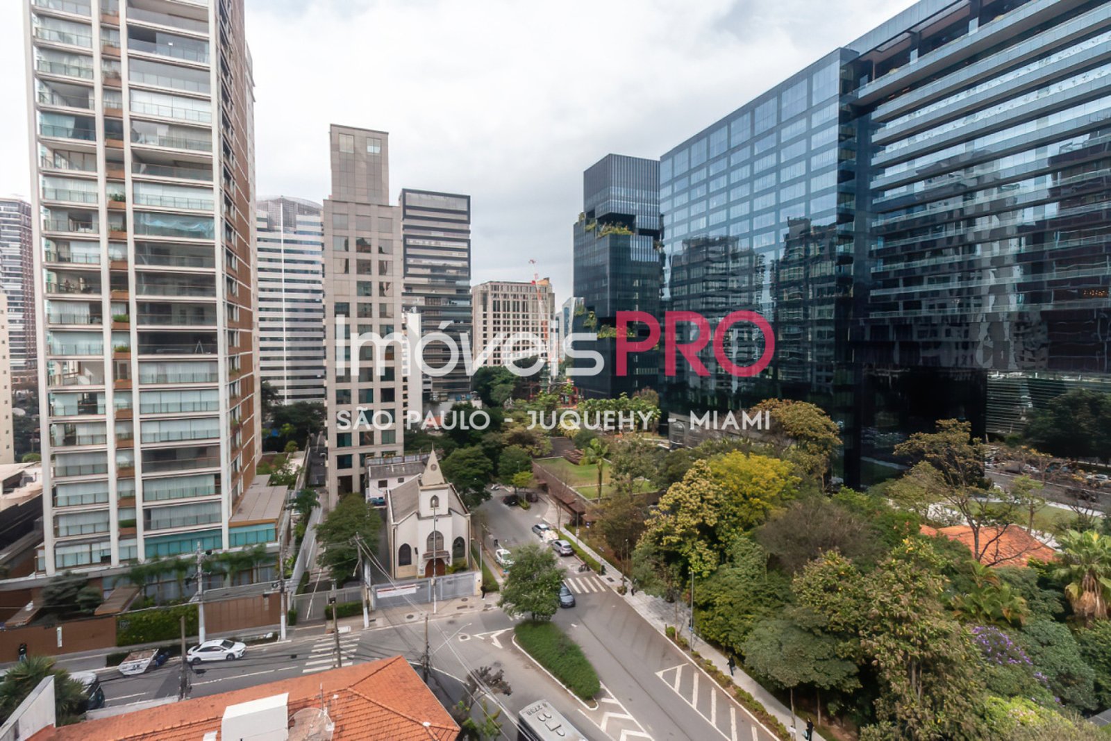 Foto :: https://assets.imoveispro.com.br/thumb/IP40664/apartamento-aluguel-itaim-bibi_IP40664_11_1920x1080.jpg?