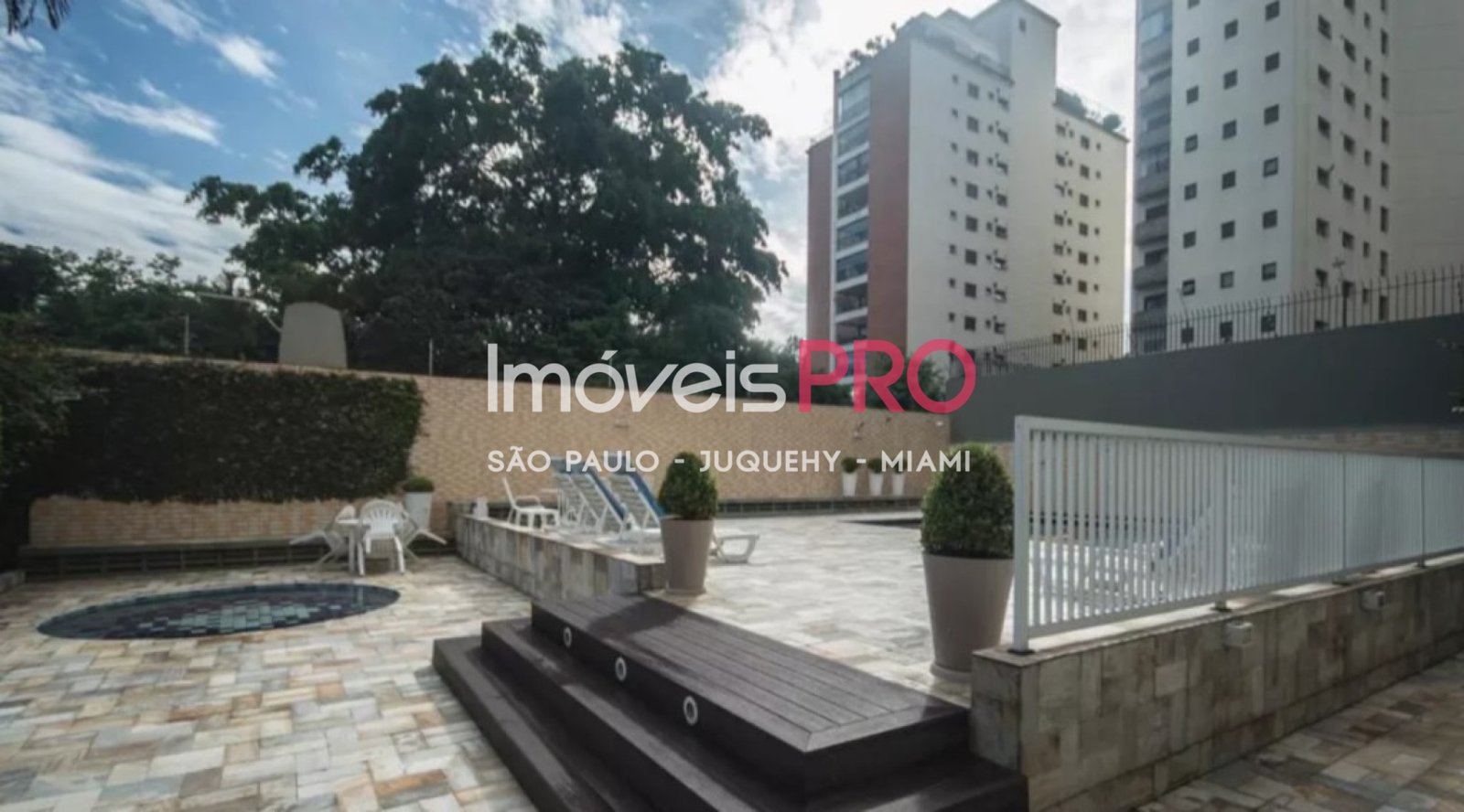 Foto :: IP40668