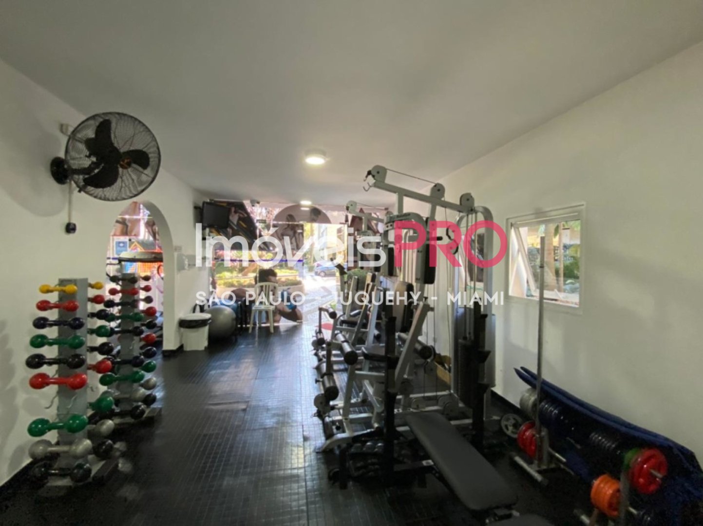 Foto :: https://assets.imoveispro.com.br/thumb/IP40675/apartamento-venda-vila-olimpia_IP40675_23_1920x1080.jpg?