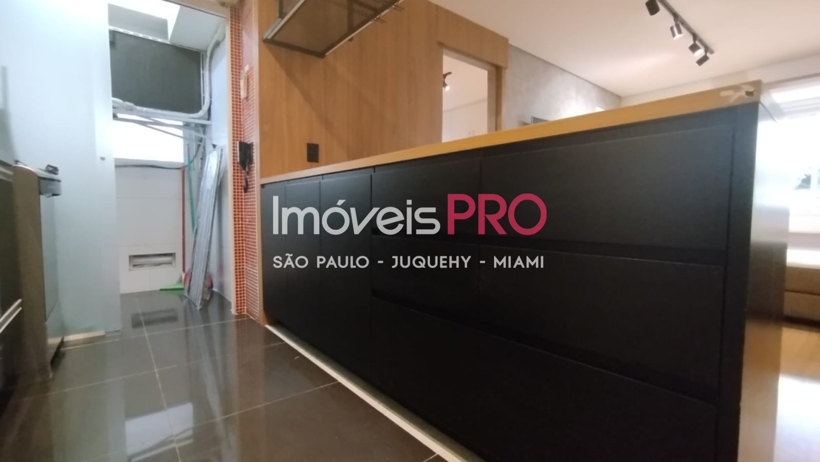 Foto :: IP40685