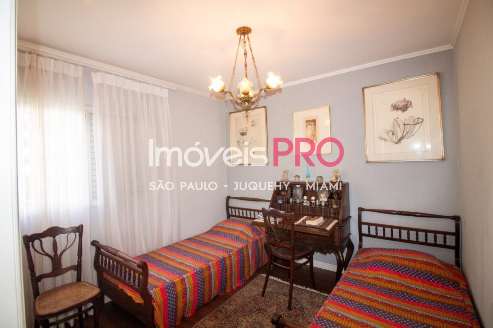 Foto :: https://assets.imoveispro.com.br/thumb/IP40691/apartamento-venda-campo-belo_IP40691_11_1920x1080.jpg?