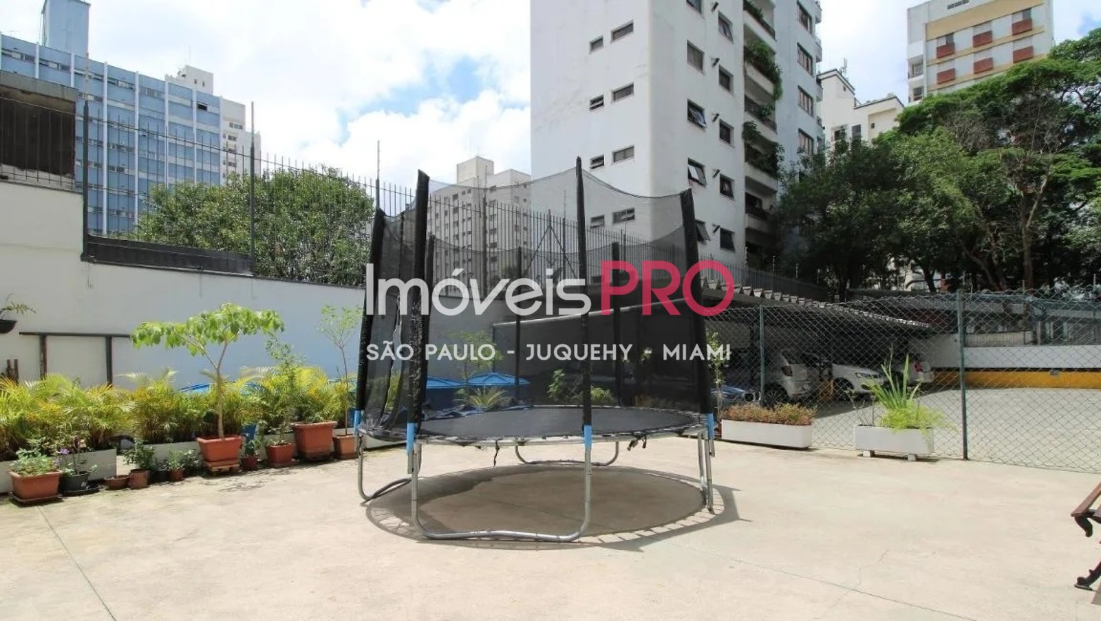 Foto :: https://assets.imoveispro.com.br/thumb/IP40691/apartamento-venda-campo-belo_IP40691_47_1920x1080.jpg?