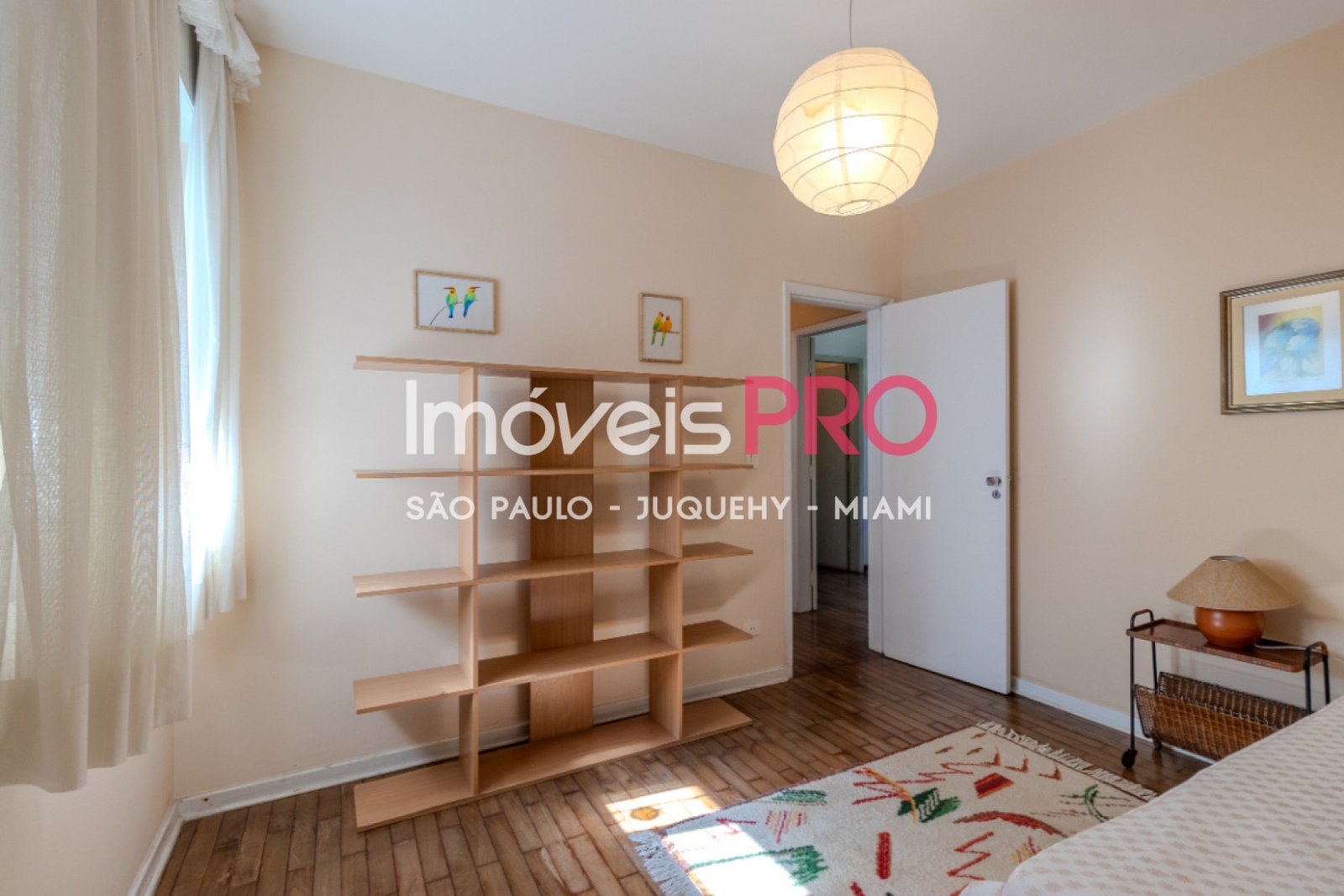 Foto :: https://assets.imoveispro.com.br/thumb/IP40696/casa-terrea-venda-brooklin-paulista_IP40696_29_1920x1080.jpg?