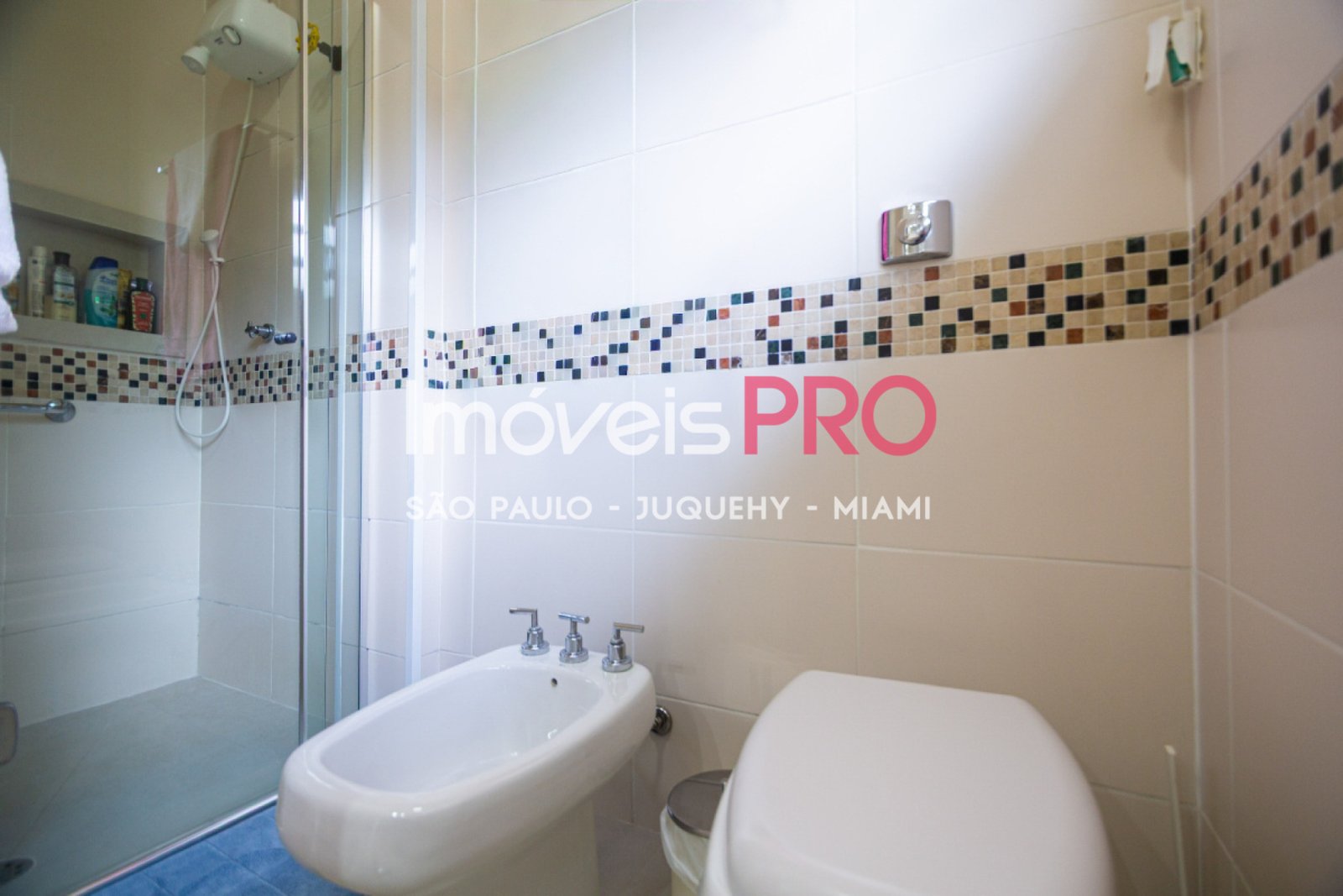Foto :: https://assets.imoveispro.com.br/thumb/IP40697/sobrado-venda-brooklin-paulista_IP40697_29_1920x1080.jpg?