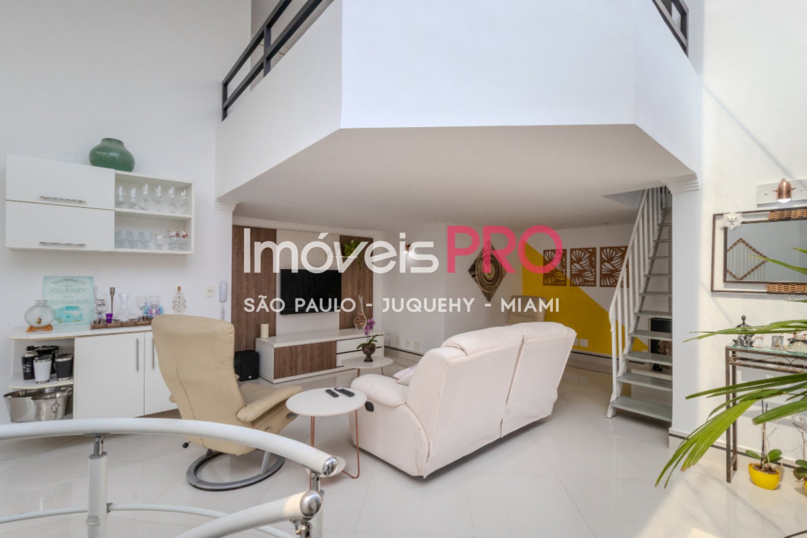 Foto :: IP40698