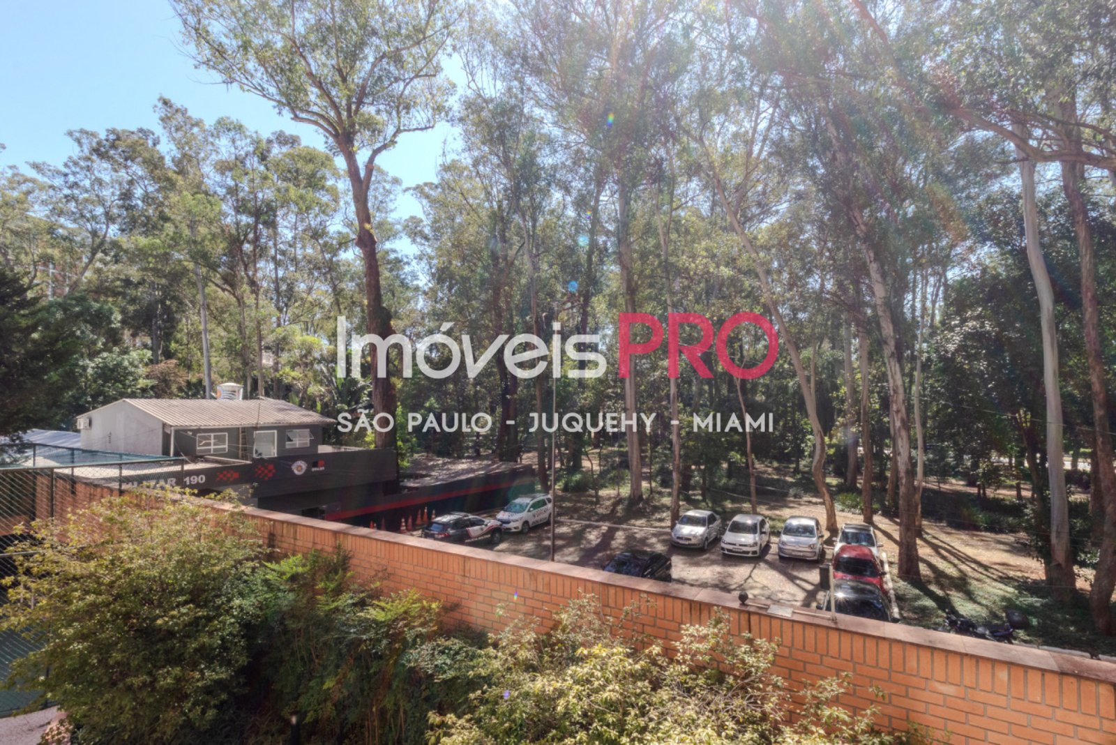 Foto :: https://assets.imoveispro.com.br/thumb/IP40708/apartamento-venda-jardim-luzitania_IP40708_23_1920x1080.jpg?