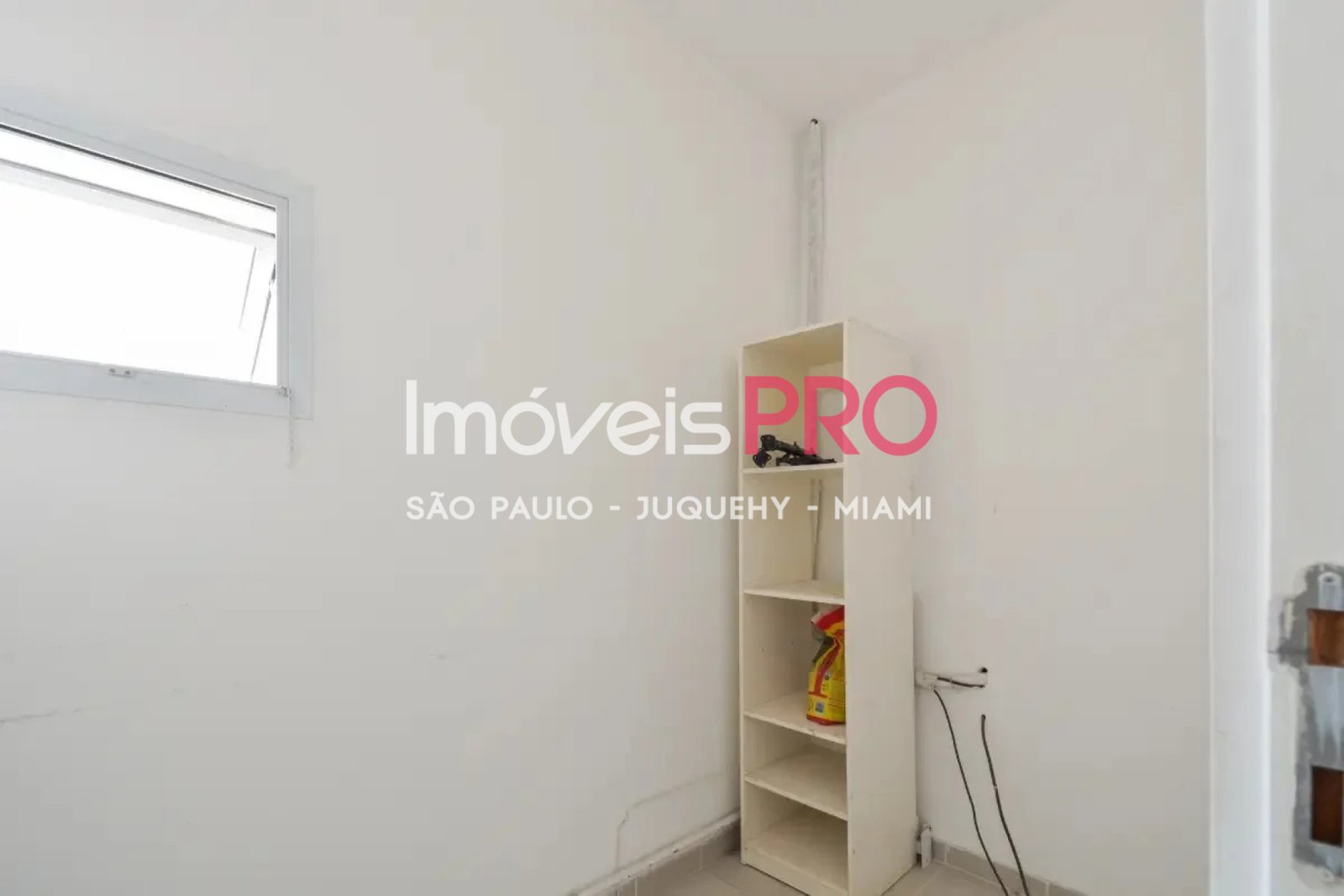 Foto :: IP40711