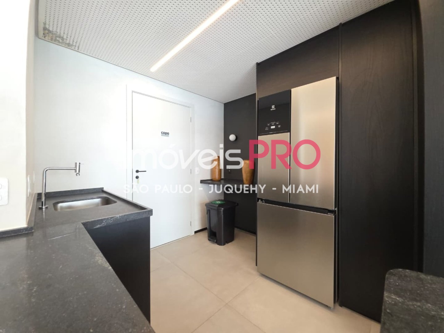 Foto :: https://assets.imoveispro.com.br/thumb/IP40712/apartamento-aluguel-moema_IP40712_11_1920x1080.jpg?