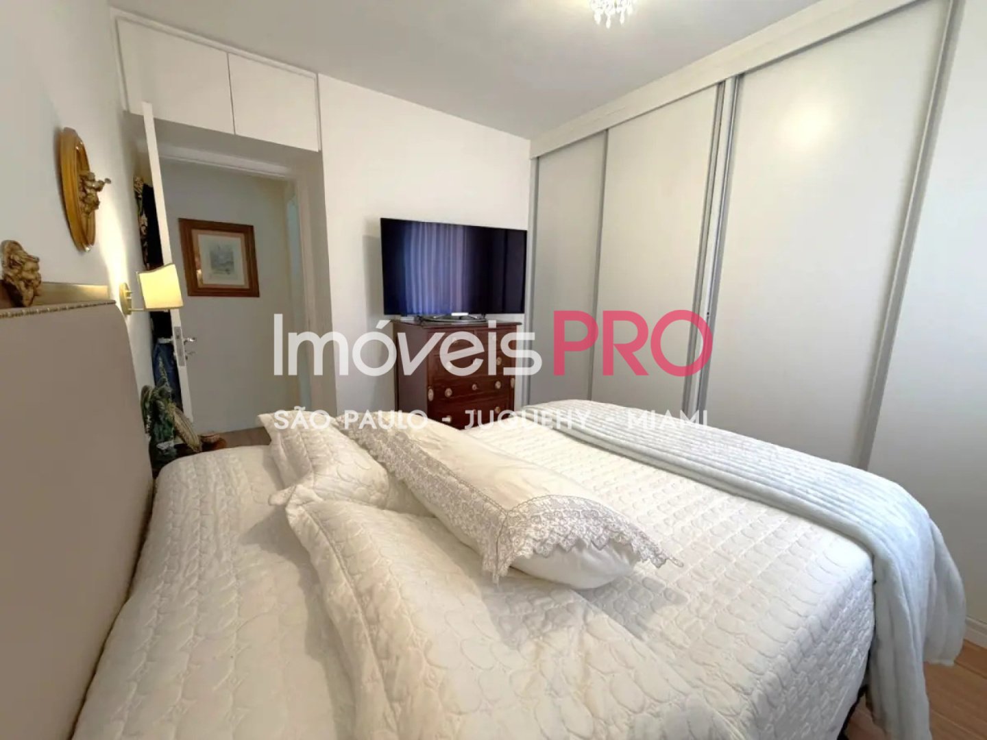 Foto :: https://assets.imoveispro.com.br/thumb/IP40713/apartamento-venda-vila-olimpia_IP40713_11_1920x1080.jpg?