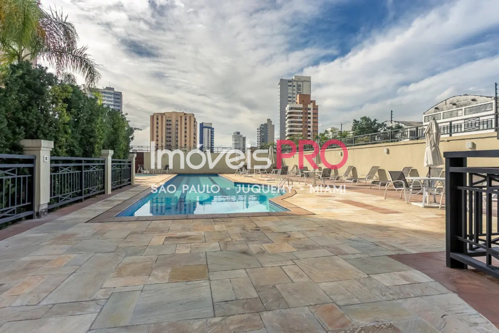 Foto :: https://assets.imoveispro.com.br/thumb/IP40714/cobertura-venda-vila-mariana_IP40714_23_1920x1080.jpg?