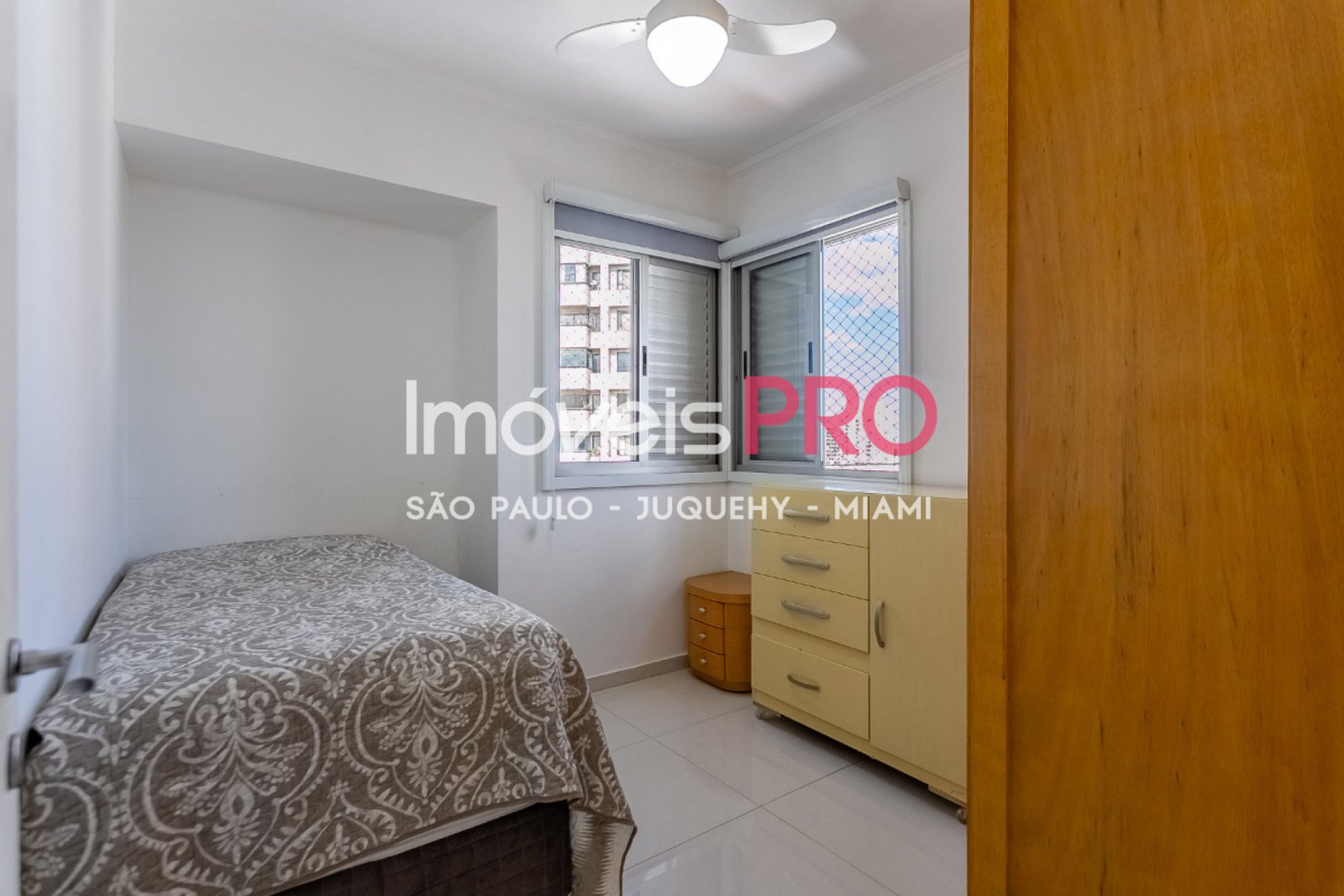 Foto :: https://assets.imoveispro.com.br/thumb/IP40723/apartamento-venda-vila-mascote_IP40723_11_1920x1080.jpg?