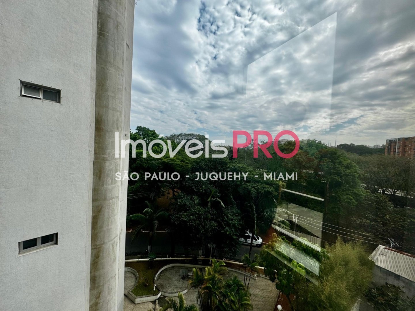 Foto :: IP40730