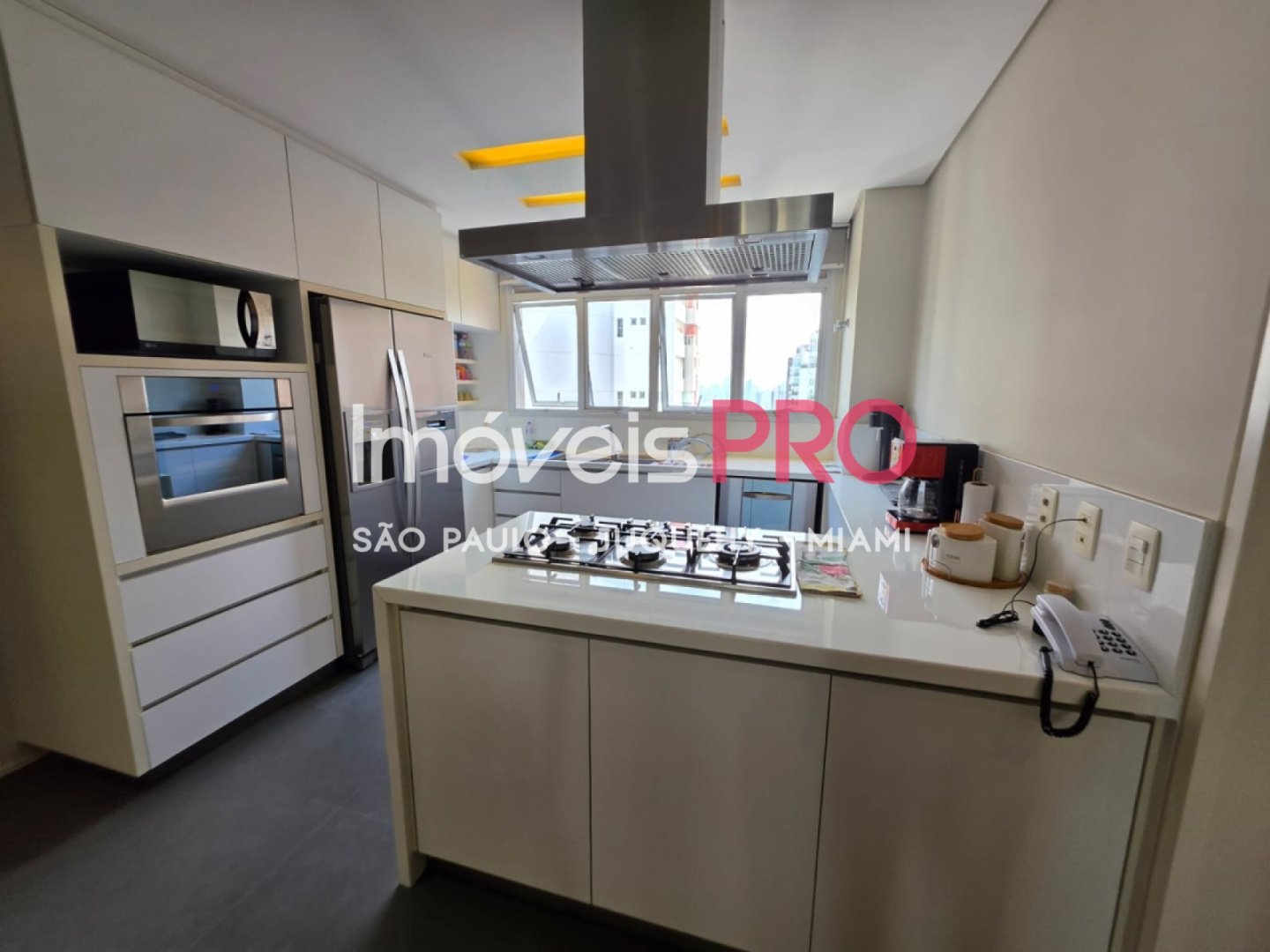 Foto :: https://assets.imoveispro.com.br/thumb/IP40747/apartamento-venda-campo-belo_IP40747_11_1920x1080.jpg?