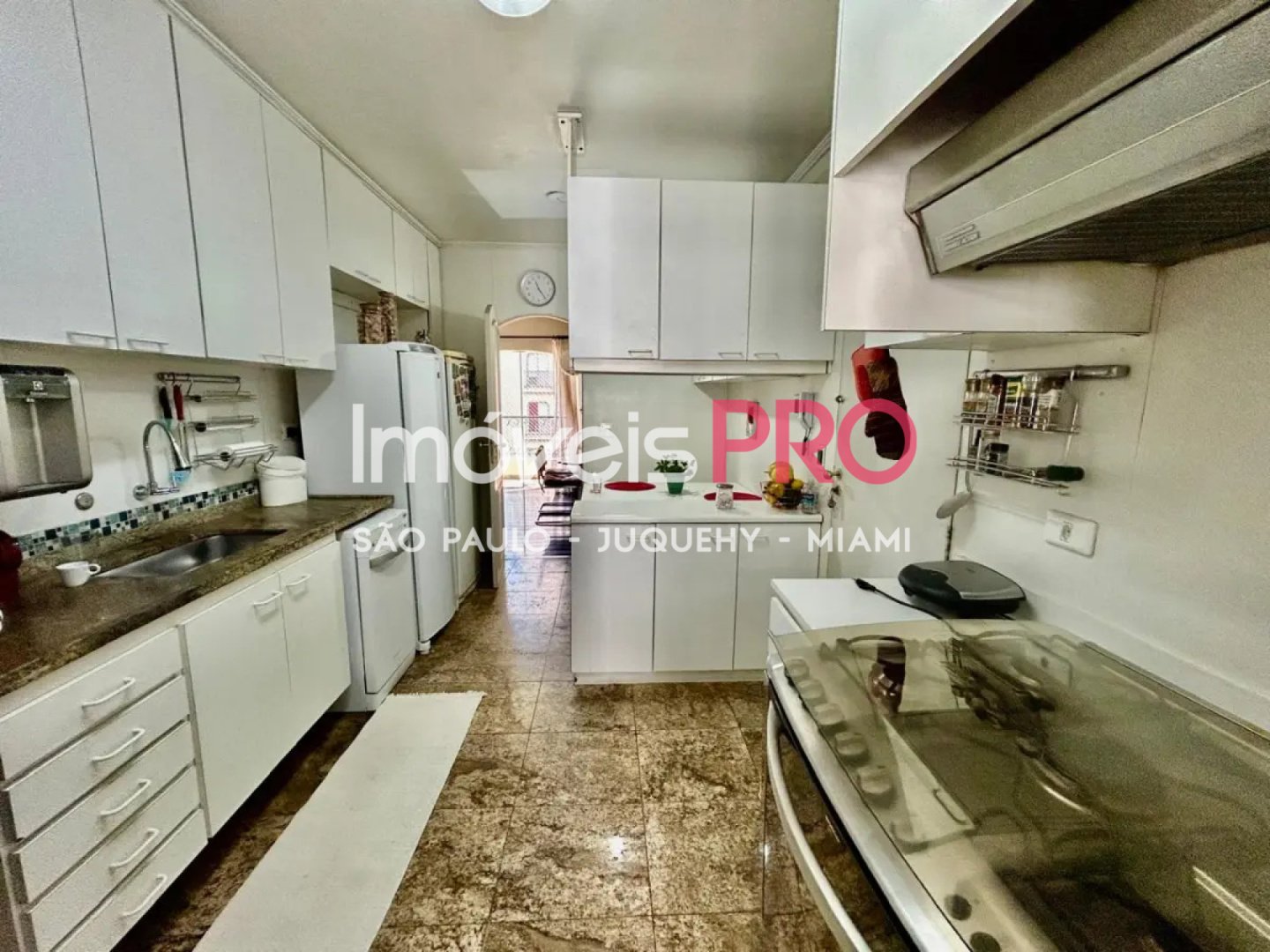 Foto :: IP40760