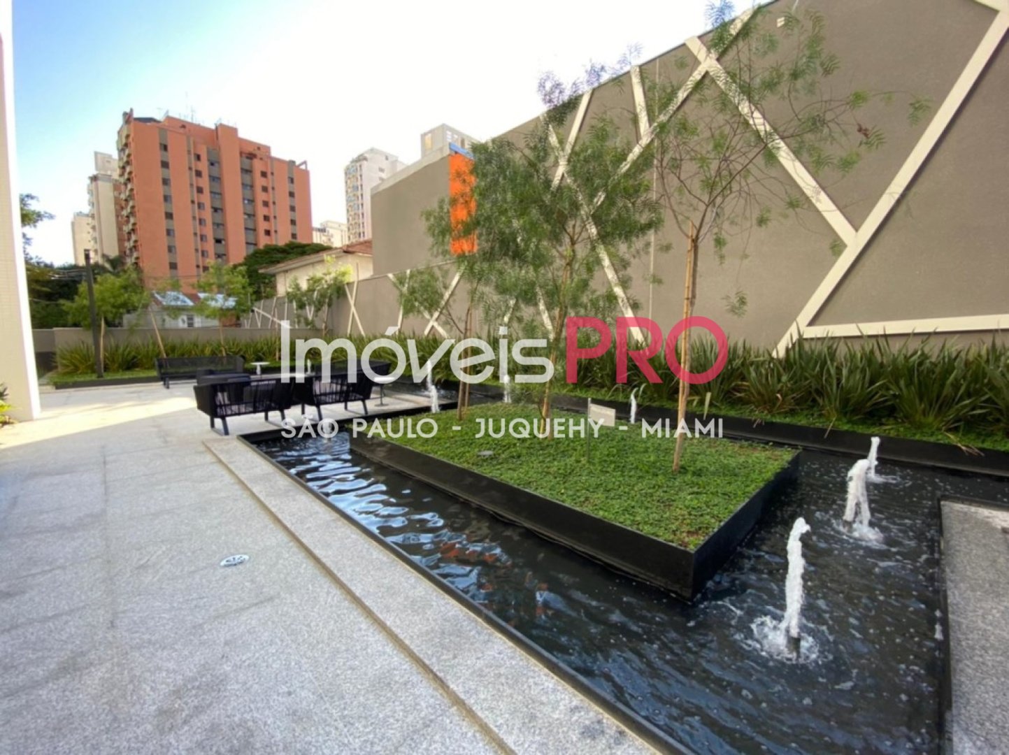 Foto :: IP40763