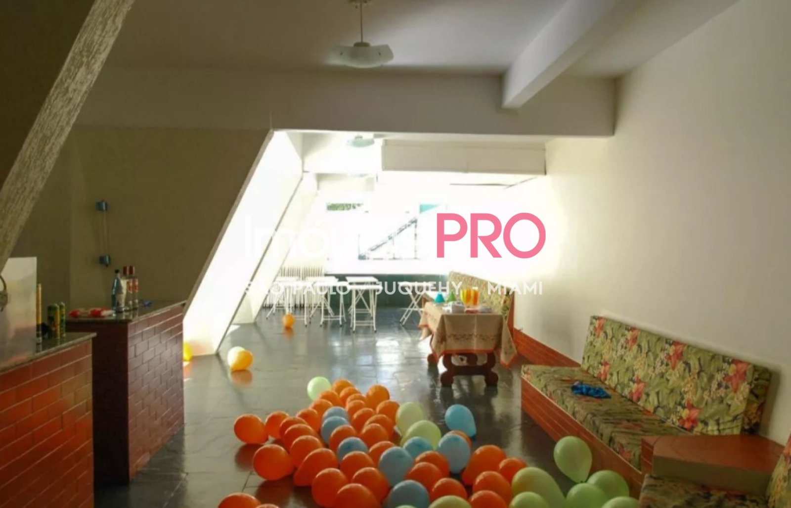 Foto :: IP40764