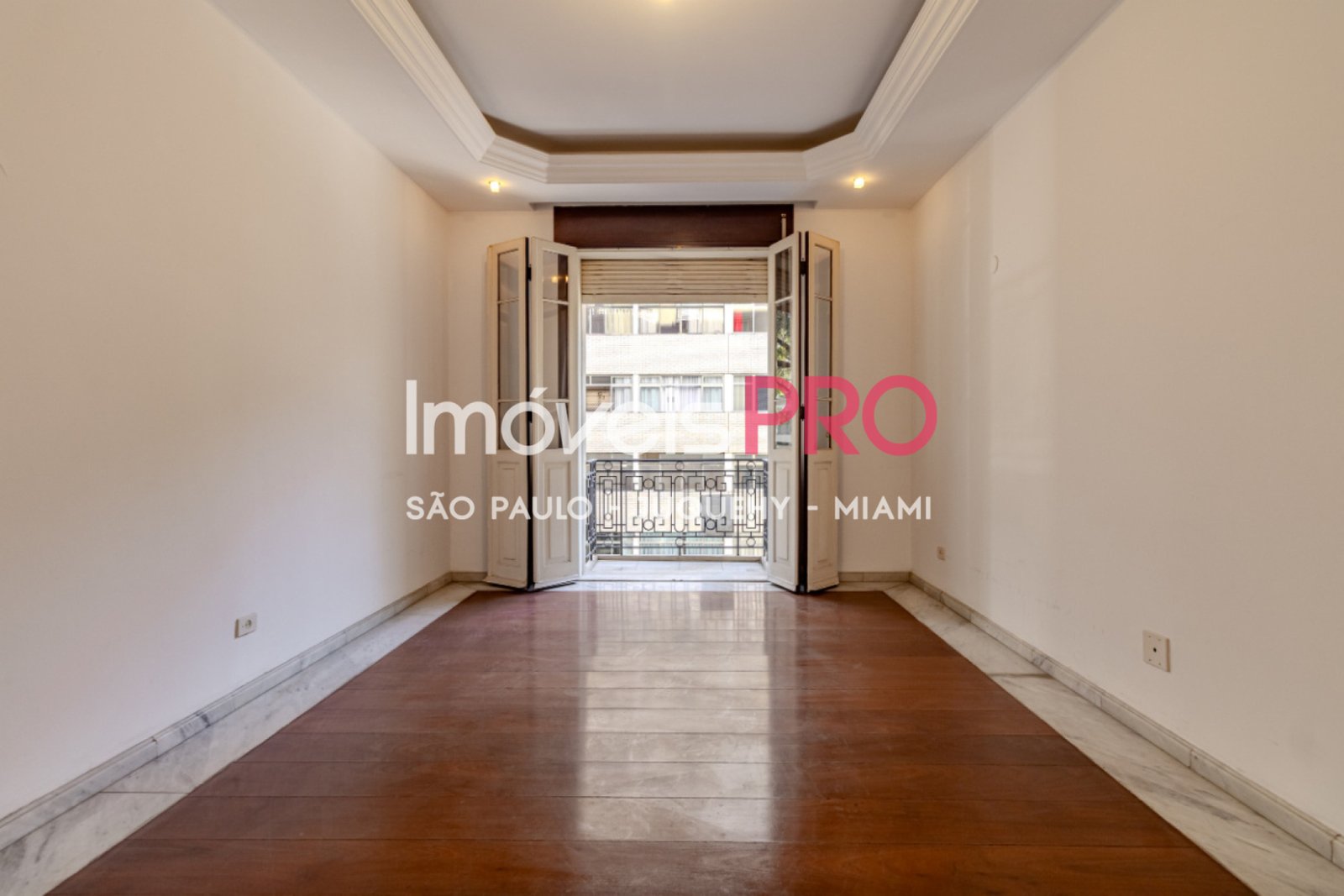 Foto :: IP40766