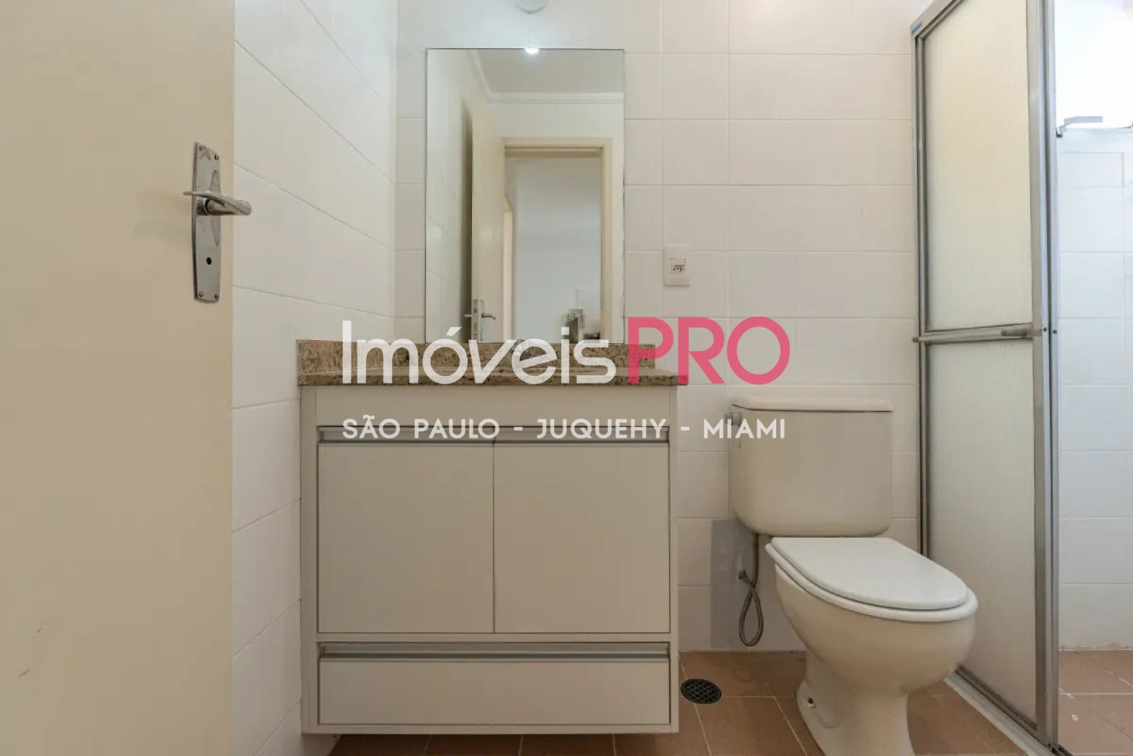 Foto :: IP40767
