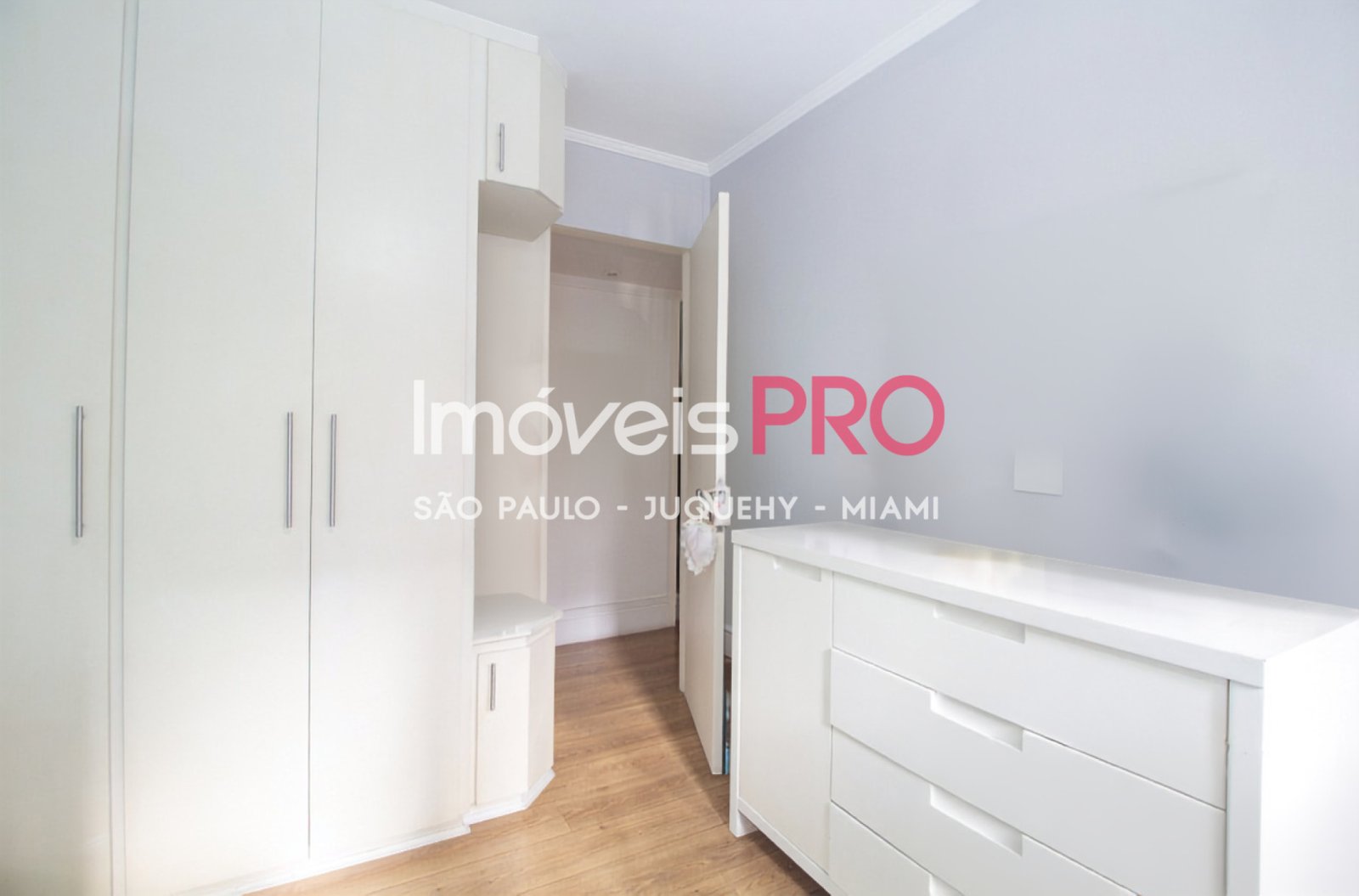 Foto :: https://assets.imoveispro.com.br/thumb/IP40781/apartamento-venda-itaim-bibi_IP40781_23_1920x1080.jpg?
