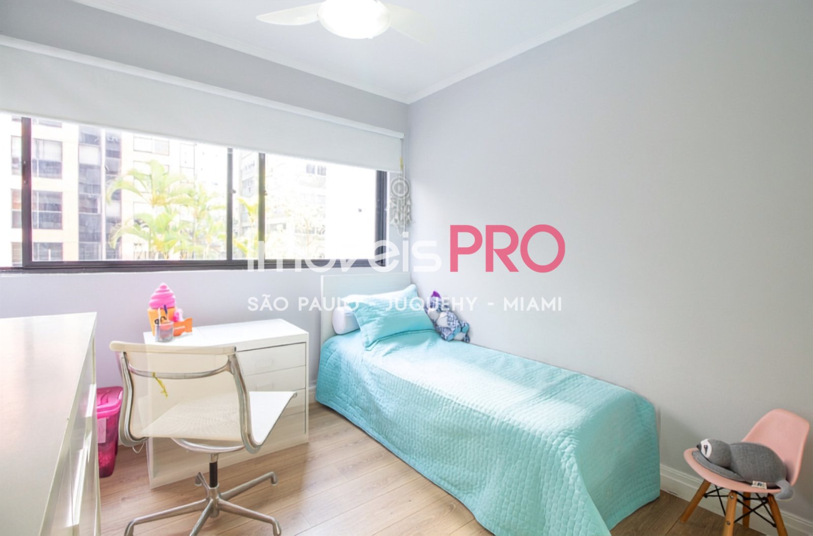 Foto :: https://assets.imoveispro.com.br/thumb/IP40781/apartamento-venda-itaim-bibi_IP40781_29_1920x1080.jpg?