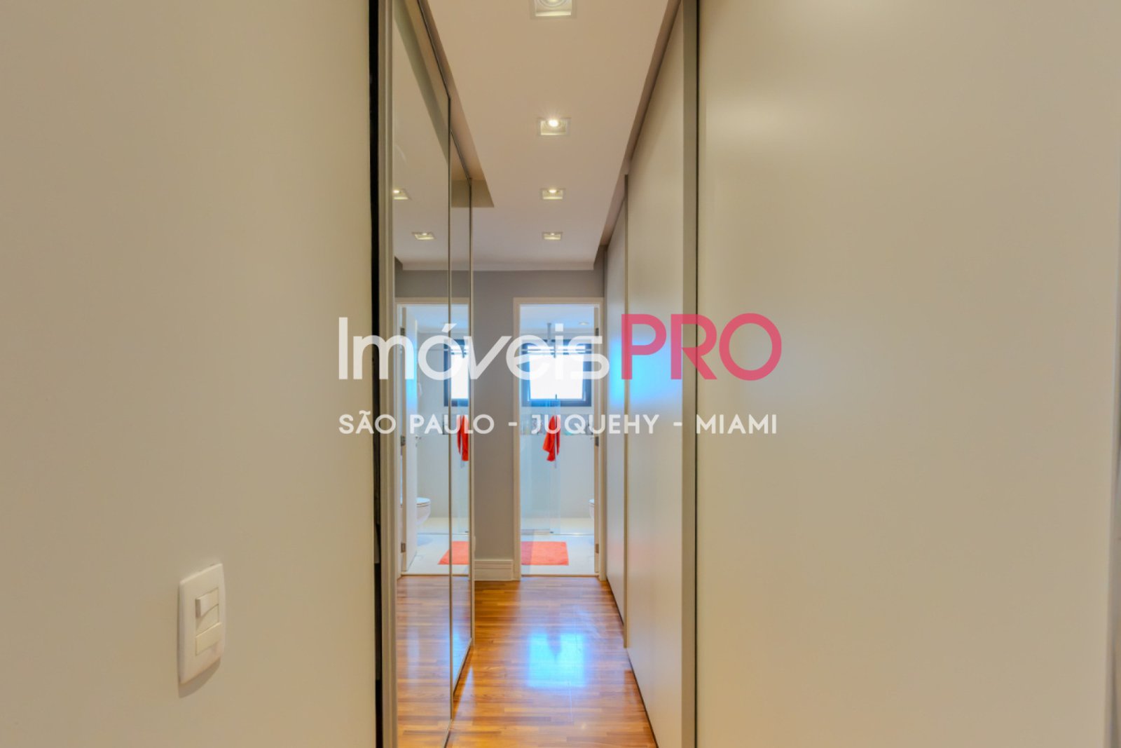 Foto :: https://assets.imoveispro.com.br/thumb/IP40790/apartamento-venda-granja-julieta_IP40790_17_1920x1080.jpg?