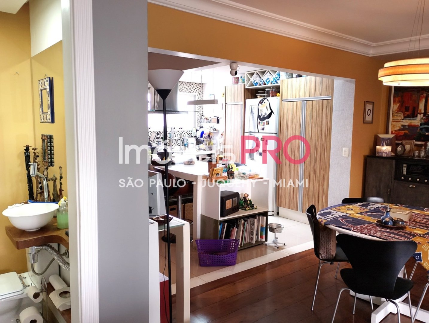 Foto :: IP40810