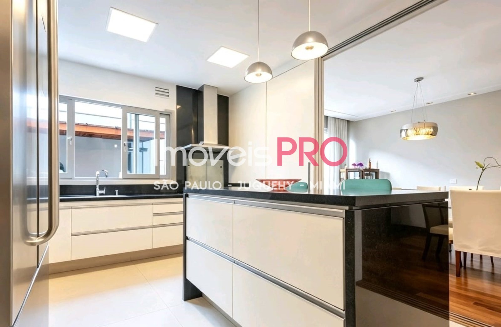 Casa de 4 quartos, 320 m², à venda em Jardim da Glória — foto 7