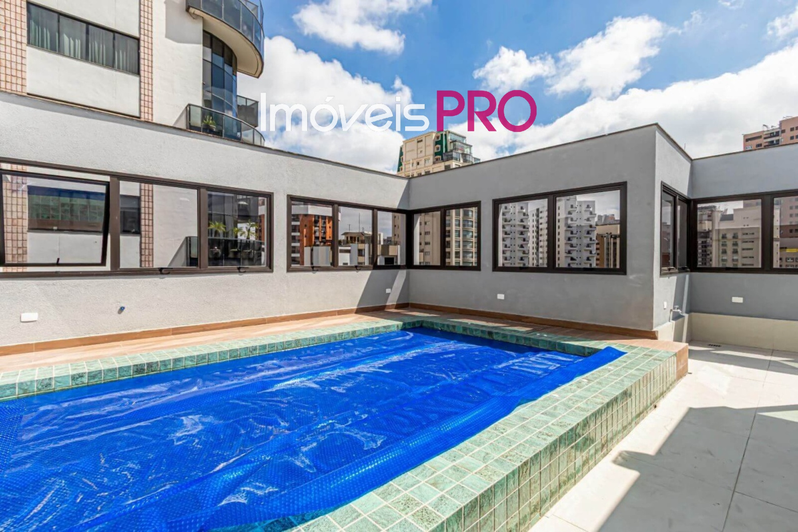 Apartamento de 4 quartos, 401 m², à venda em Vila Nova Conceição — foto 1 de 54