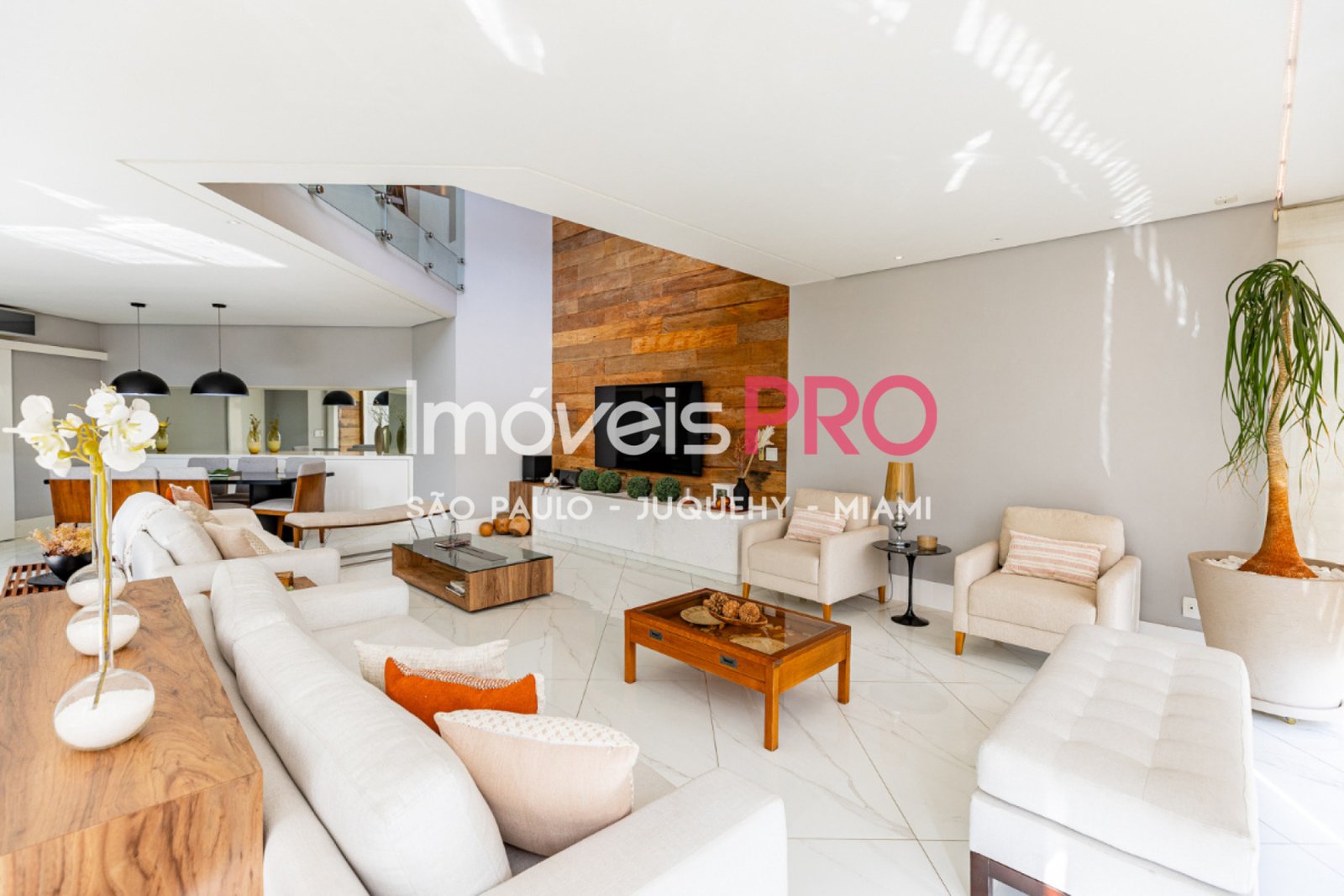 Foto :: https://assets.imoveispro.com.br/thumb/IP40862/cobertura-duplex-venda-vila-suzana_IP40862_11_1920x1080.jpg?