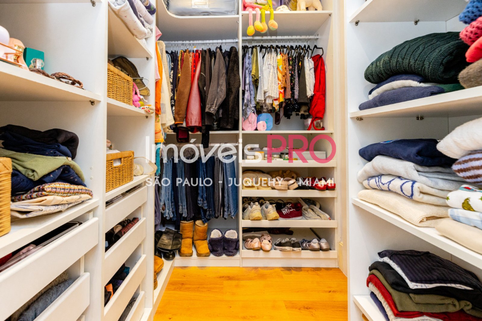 Foto :: https://assets.imoveispro.com.br/thumb/IP40862/cobertura-duplex-venda-vila-suzana_IP40862_23_1920x1080.jpg?
