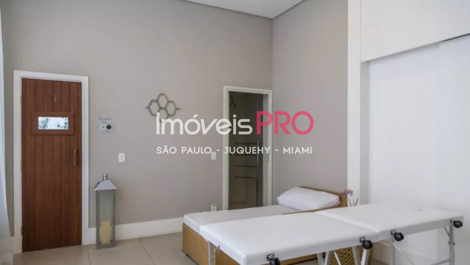 Foto :: IP40880