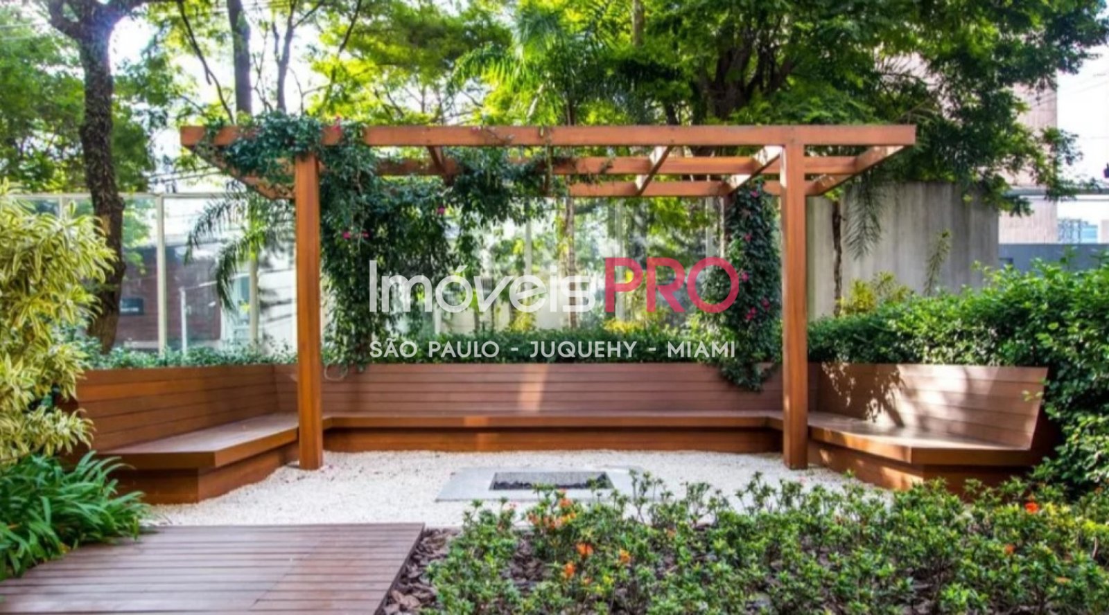 Foto :: IP40880
